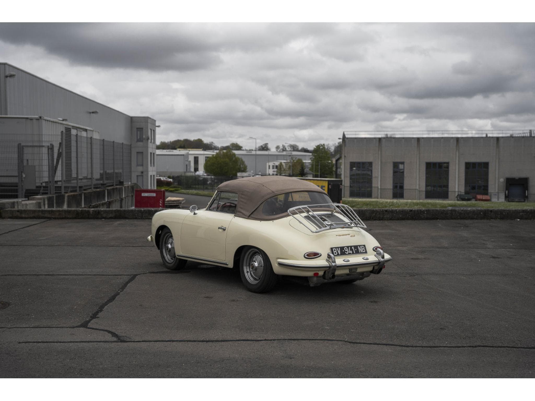Porsche 356 B Super 90 - Matching Numbers & Color (1970) - Photo 3