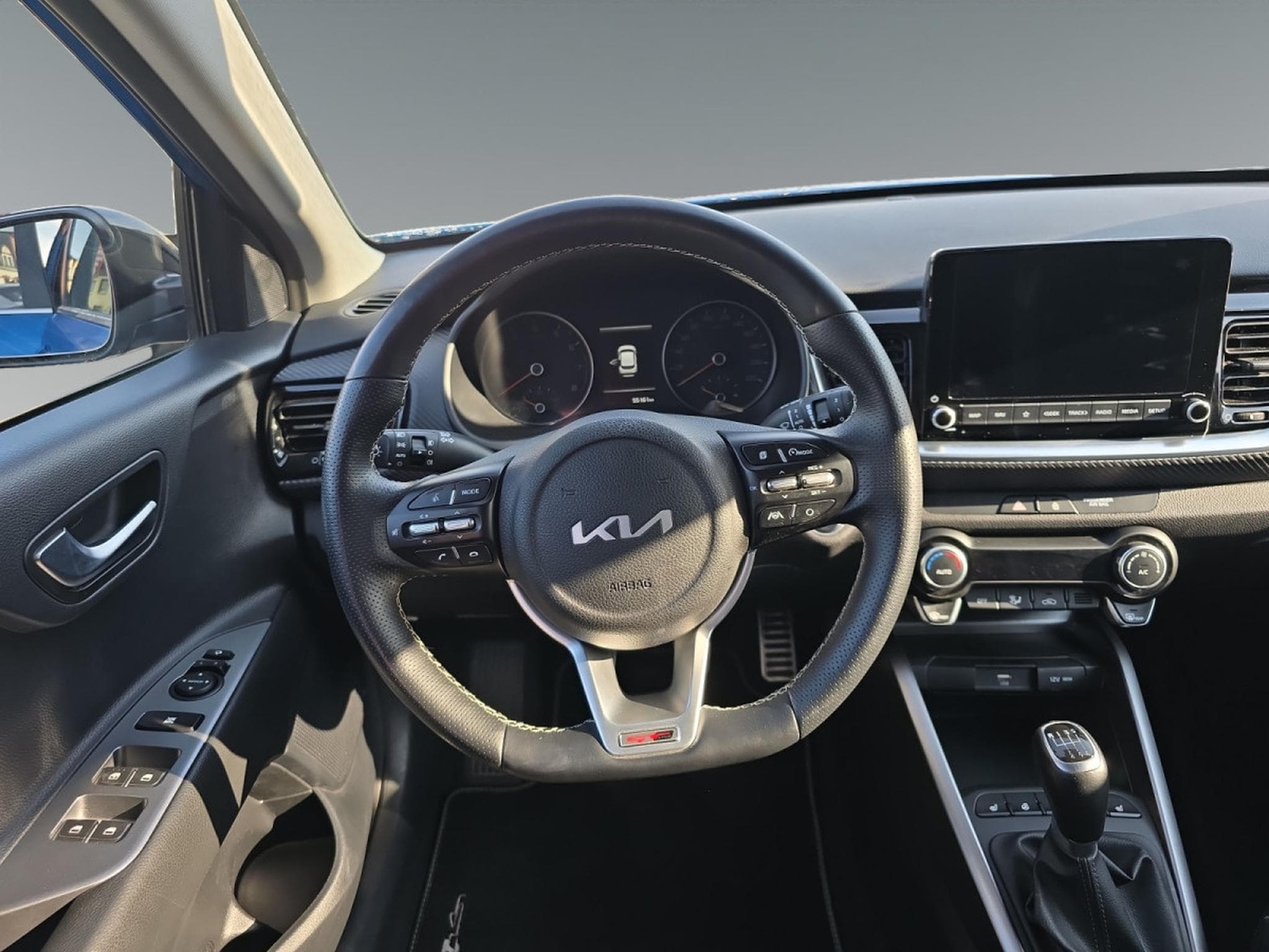 Kia Stonic GT Line 1.0T ISG (2023) - Foto 12