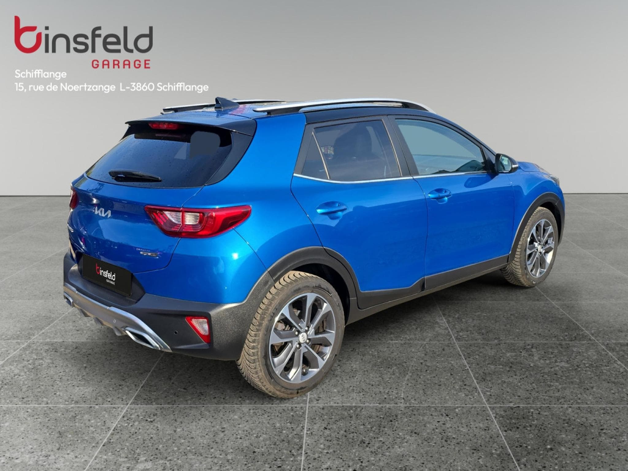 Kia Stonic GT Line 1.0T ISG (2023) - Foto 5