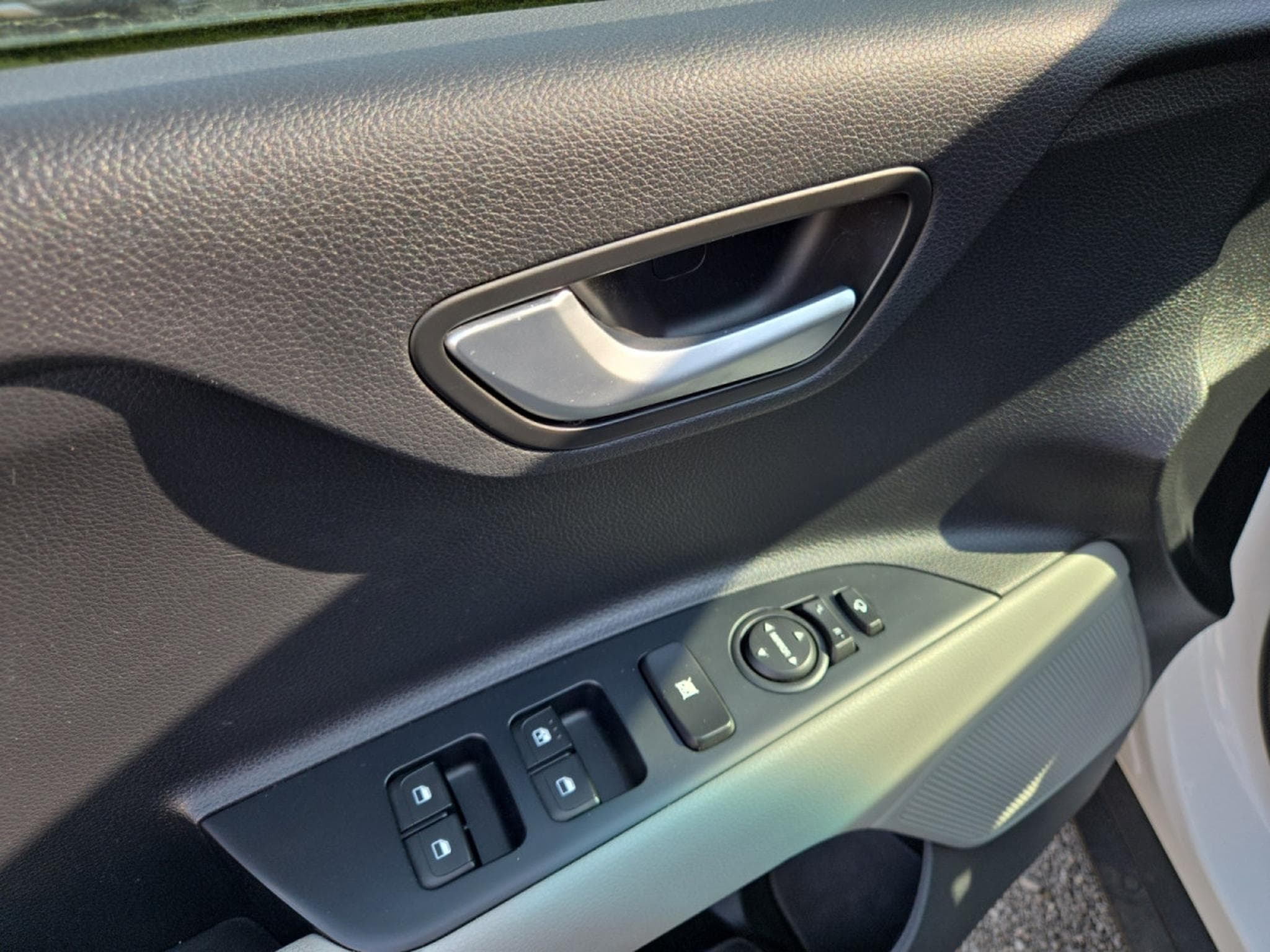 Kia Stonic Sense 1.0T 7DCT ISG (2019) - Foto 15