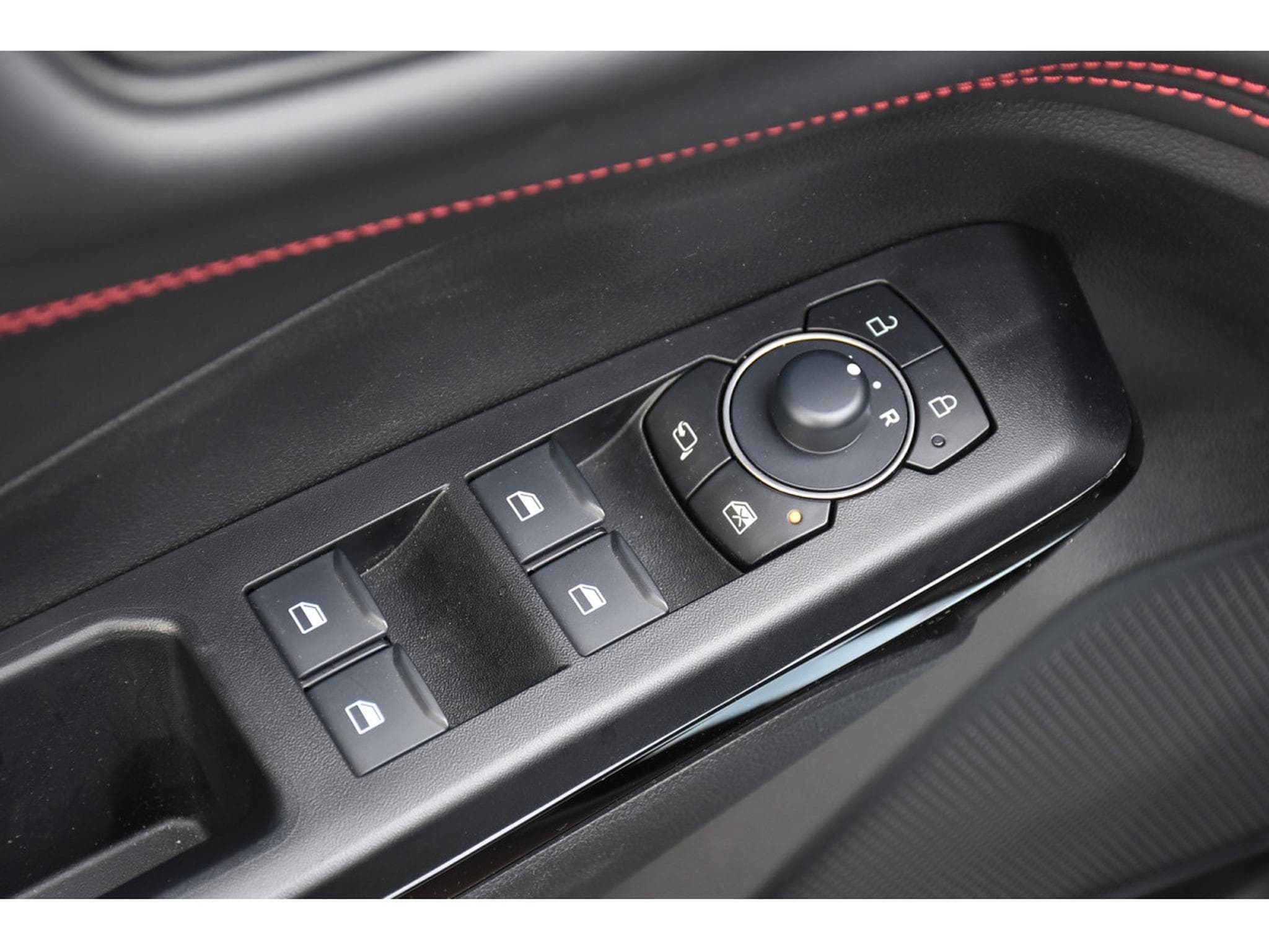 Ford Puma 1.0 EcoBoost ST-Line Auto. REGUL GPS LANE CAM 1° MAIN (2025) - Photo 20