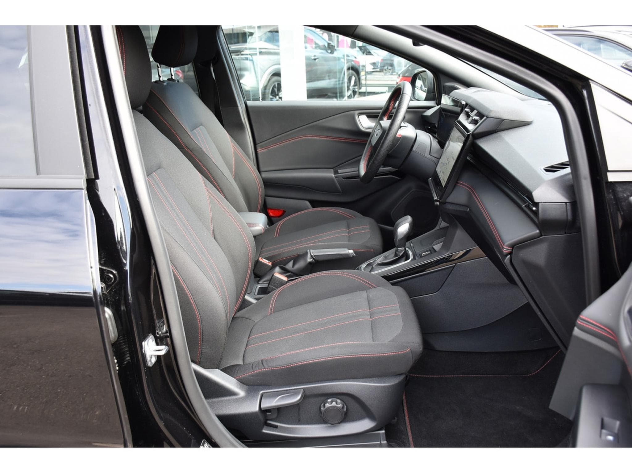 Ford Puma 1.0 EcoBoost ST-Line Auto. REGUL GPS LANE CAM 1° MAIN (2025) - Photo 7