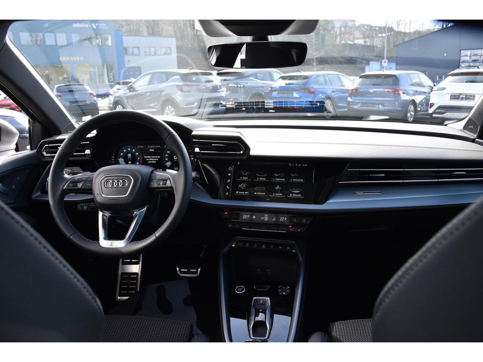 Audi A3 Sportback 35 TFSI S-Line S-Tronic PANO SONOS ACC CAM NEUVE (2025) - Photo 10
