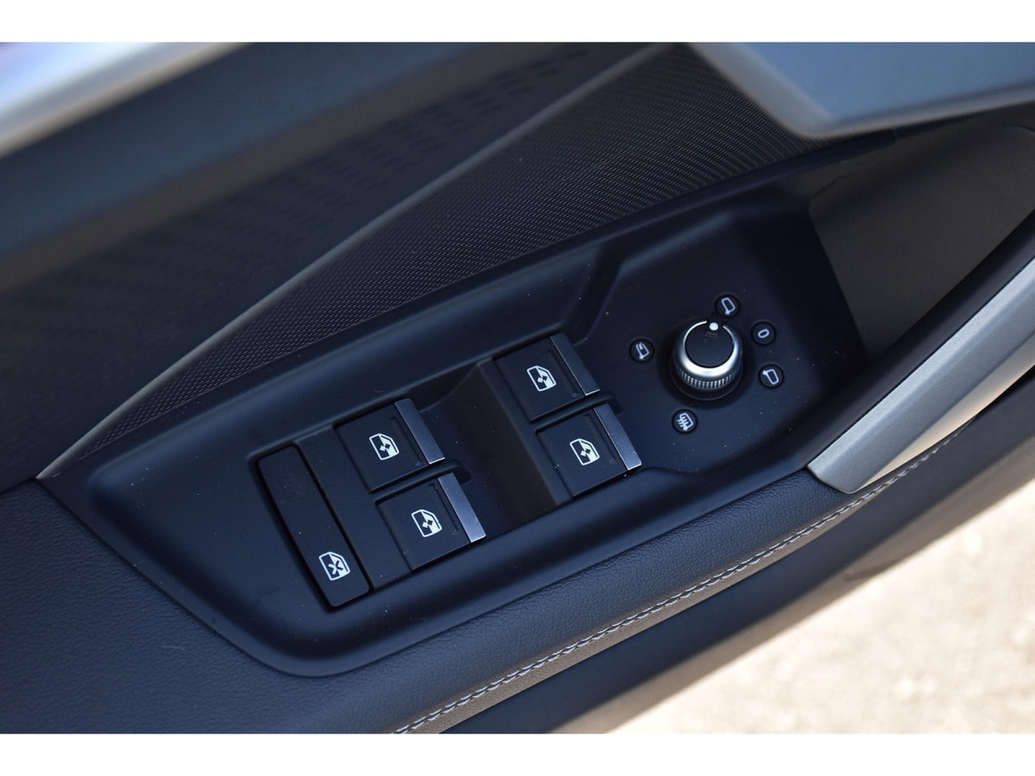 Audi A3 Sportback 35 TFSI S-Line S-Tronic PANO SONOS ACC CAM NEUVE (2025) - Photo 24