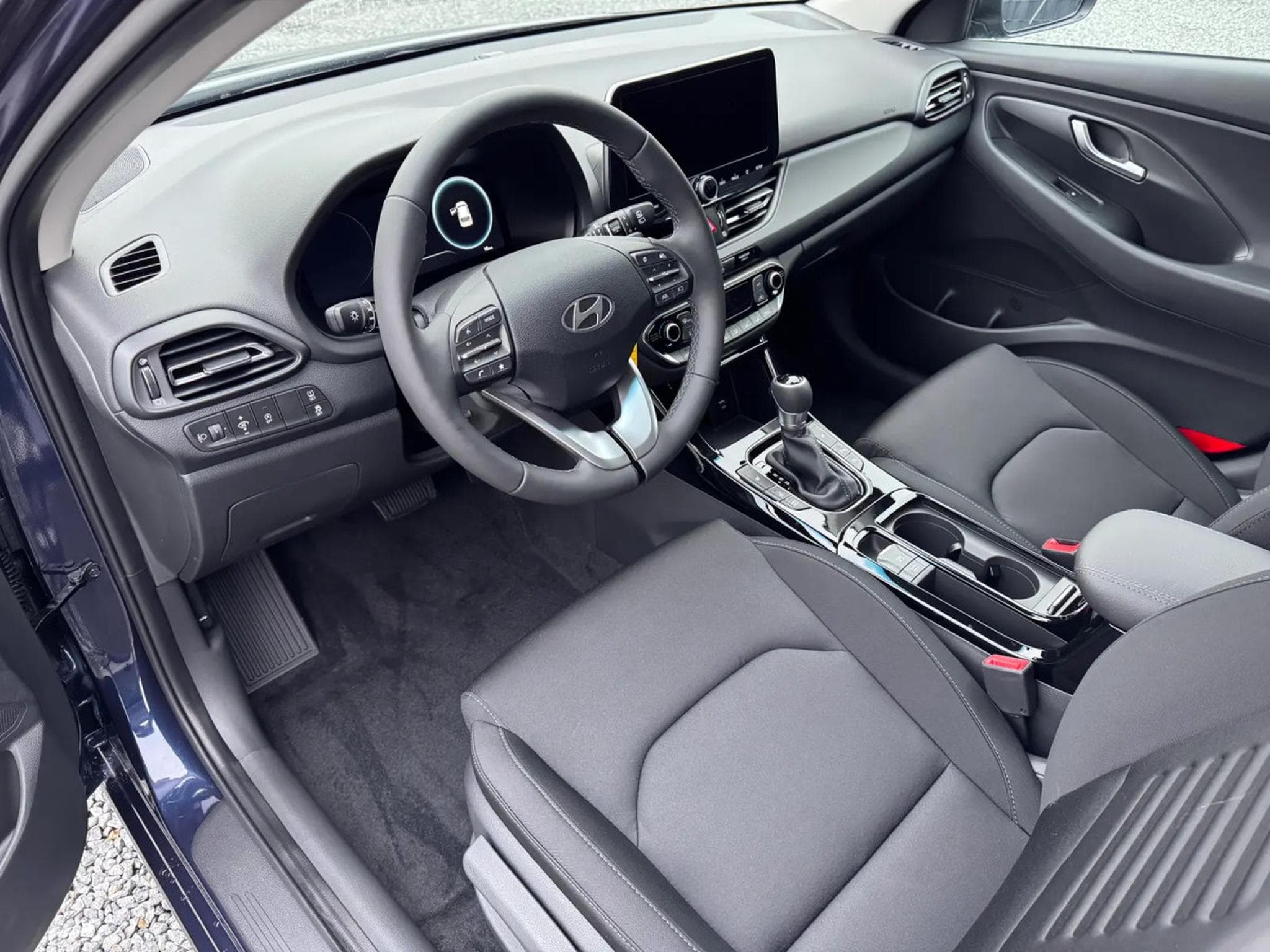 Hyundai i30 1.5 T-GDI 140 DCT Trend + (2025) - Foto 5