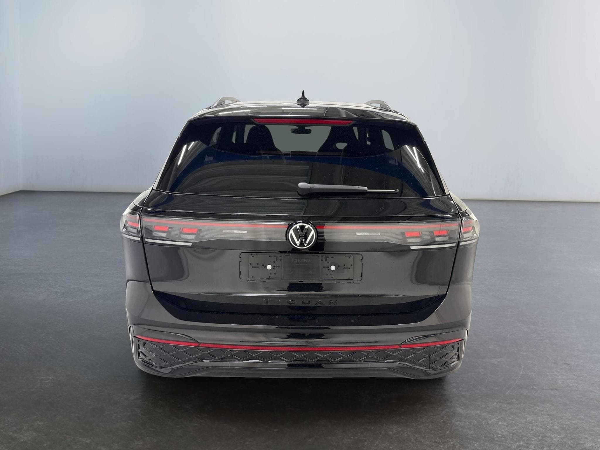 VW Tiguan R-Line (2026) - Photo 6