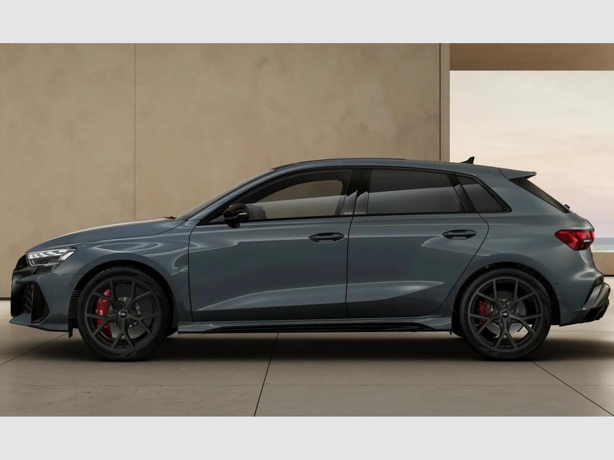 Audi RS3 RS 3 TFSI (2026) - Foto 2