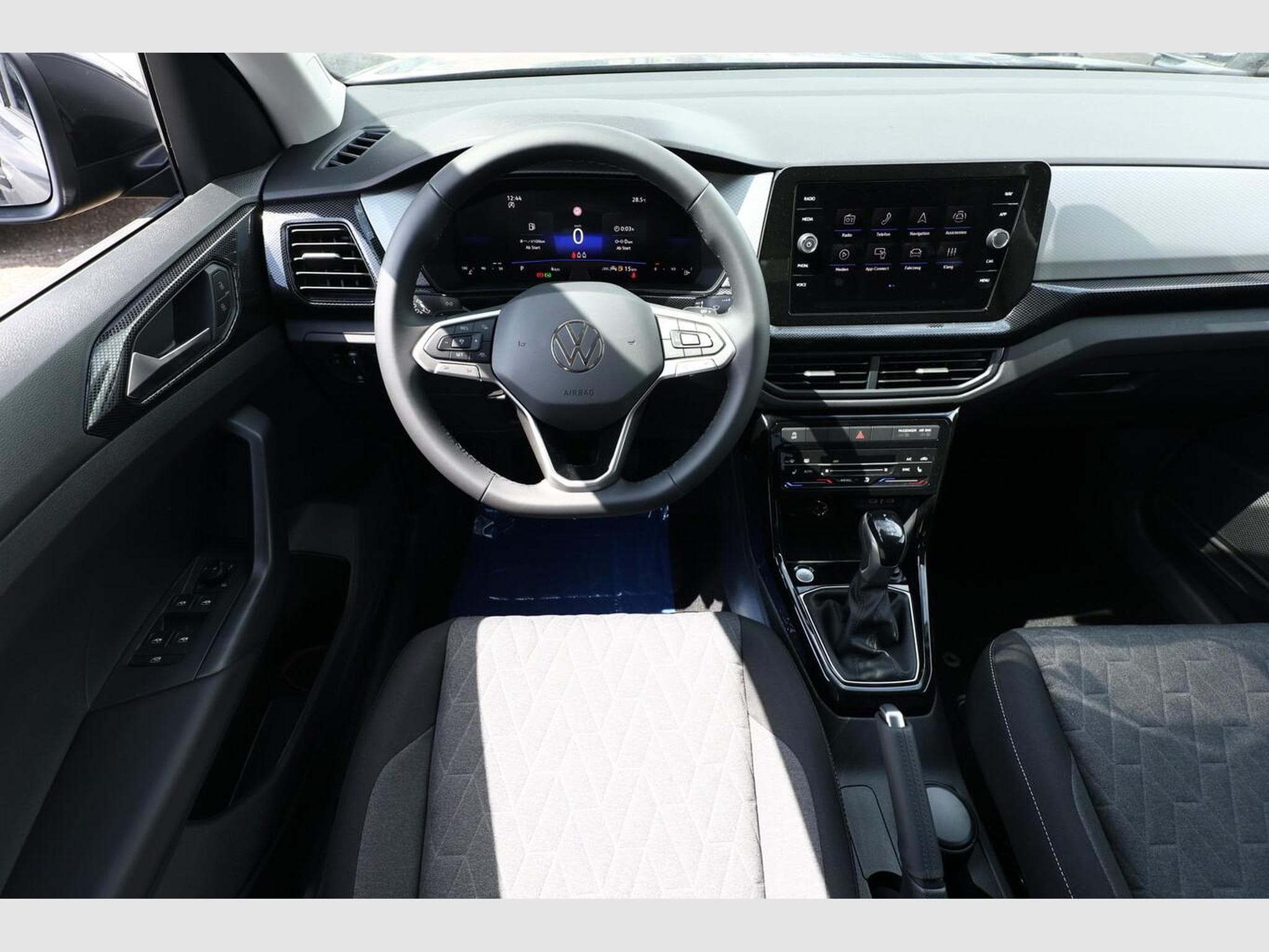 VW T-Cross Life Edition (2025) - Photo 7