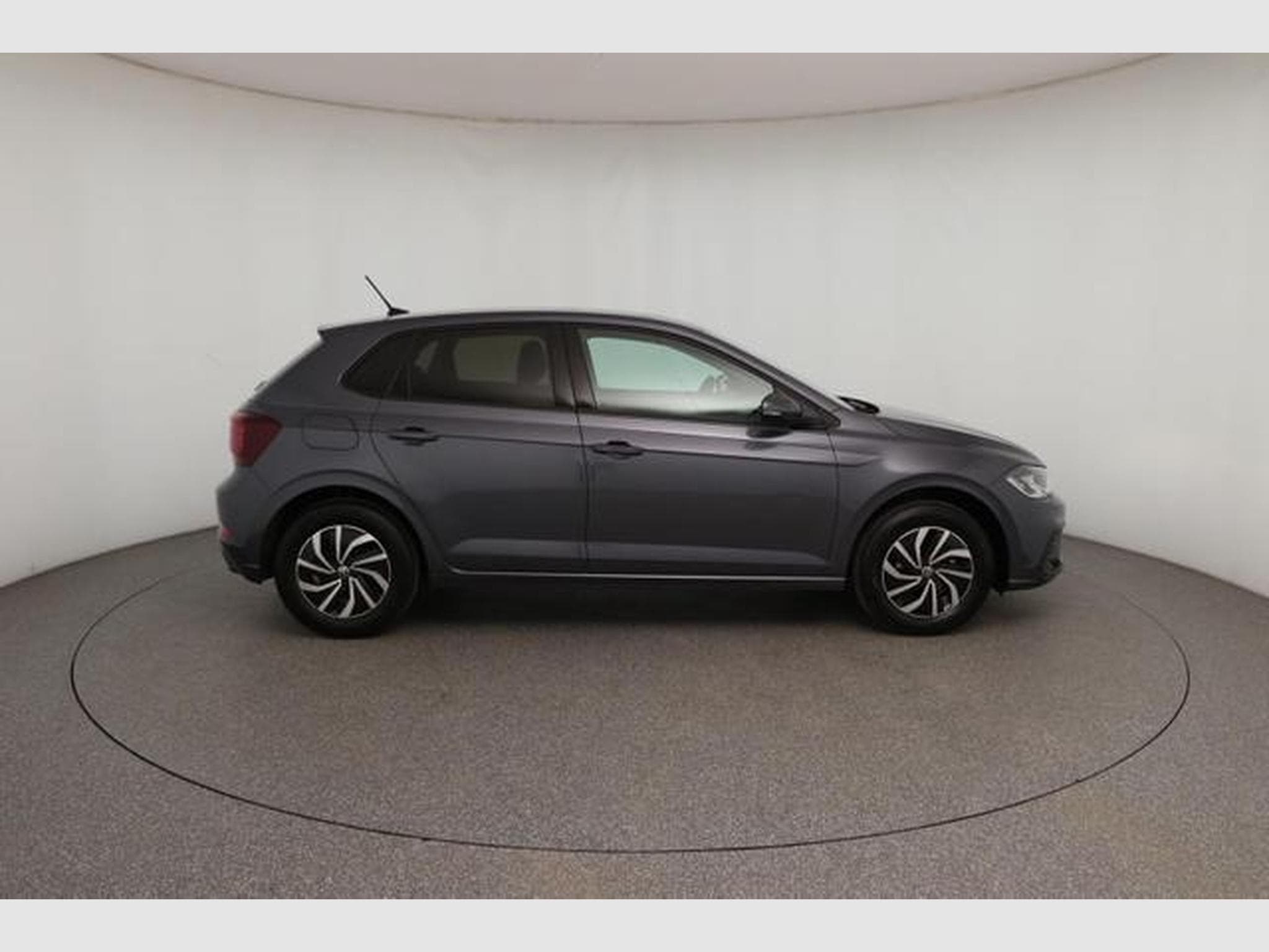 VW Polo LIFE (2025) - Photo 8