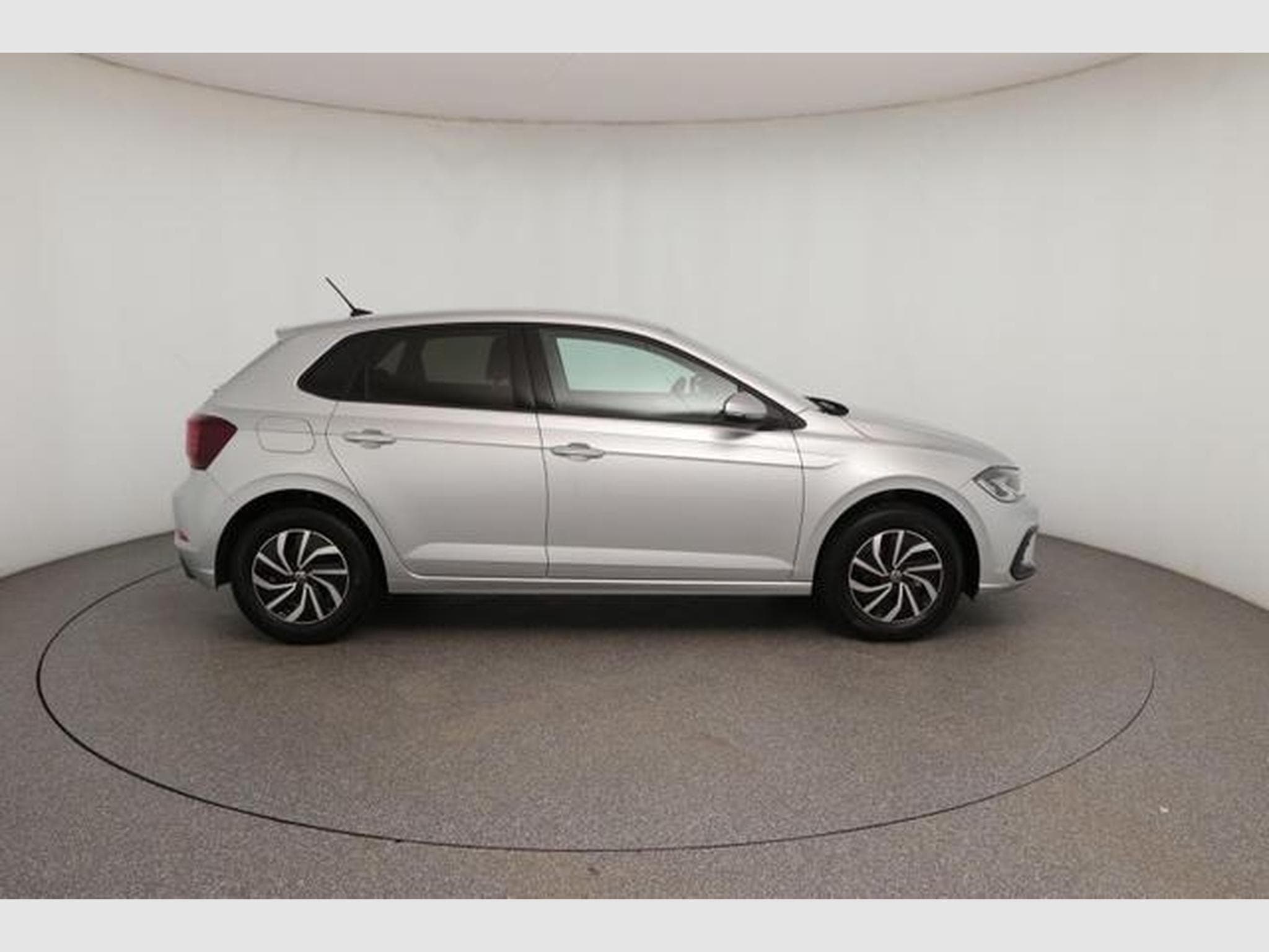 VW Polo LIFE (2025) - Photo 8