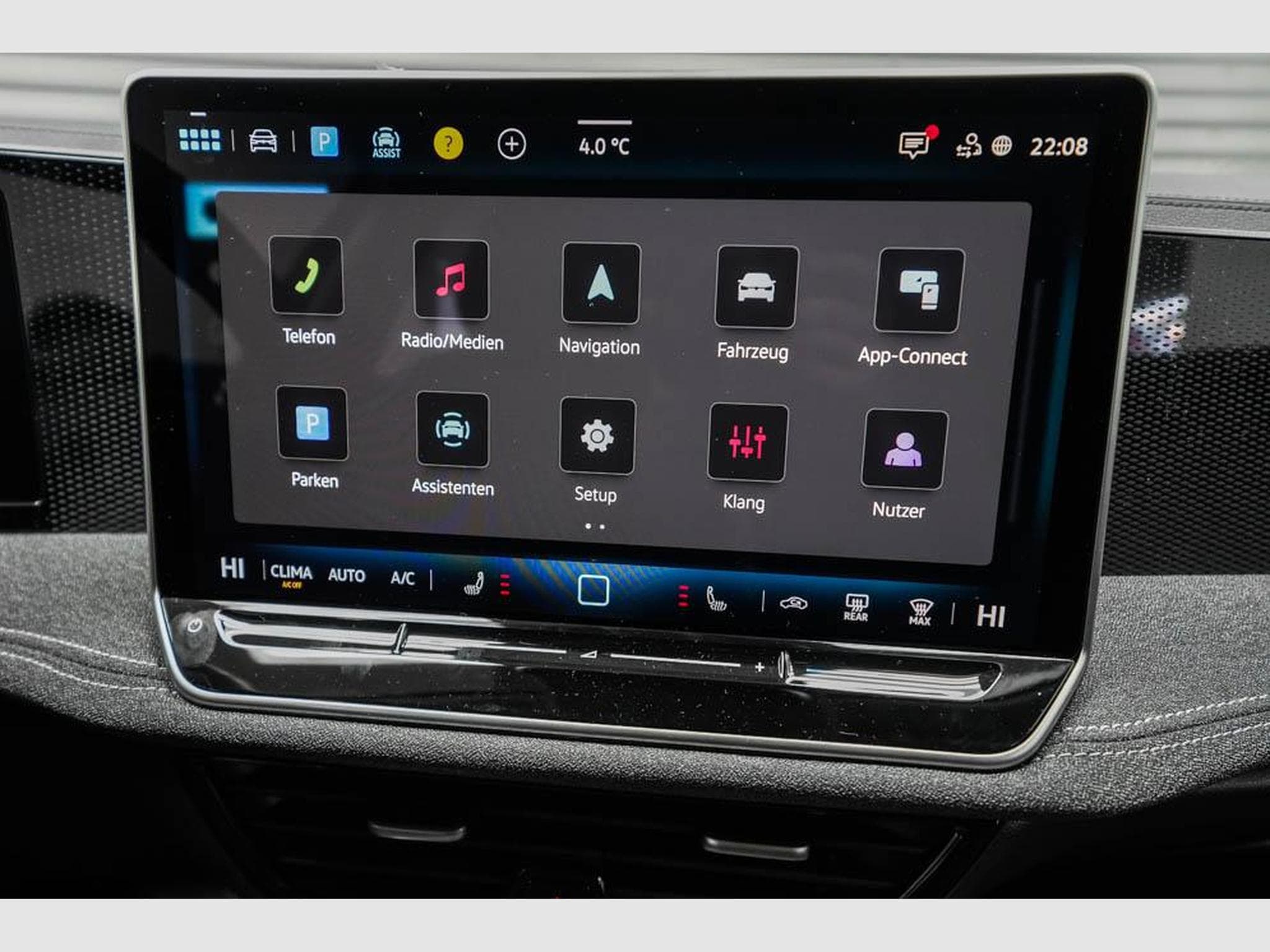 VW Passat Variant 1,5 TSI (2025) - Photo 14