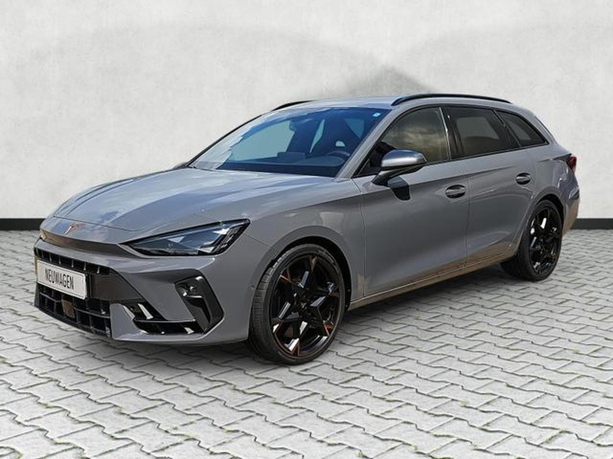 Cupra Leon 2.0 TSI 245 kW 4Drive VZ (2025) - Photo 3
