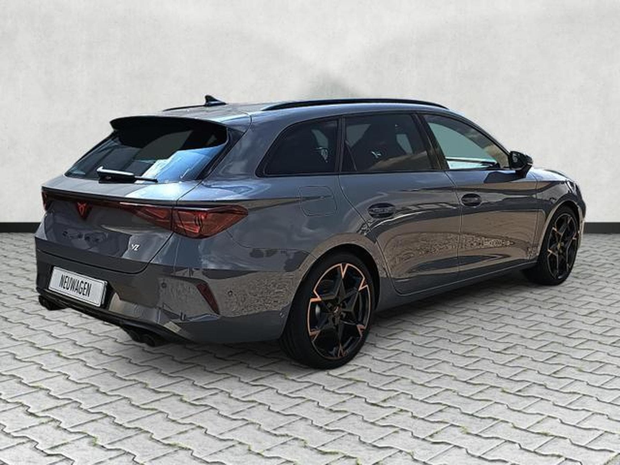 Cupra Leon 2.0 TSI 245 kW 4Drive VZ (2025) - Photo 7