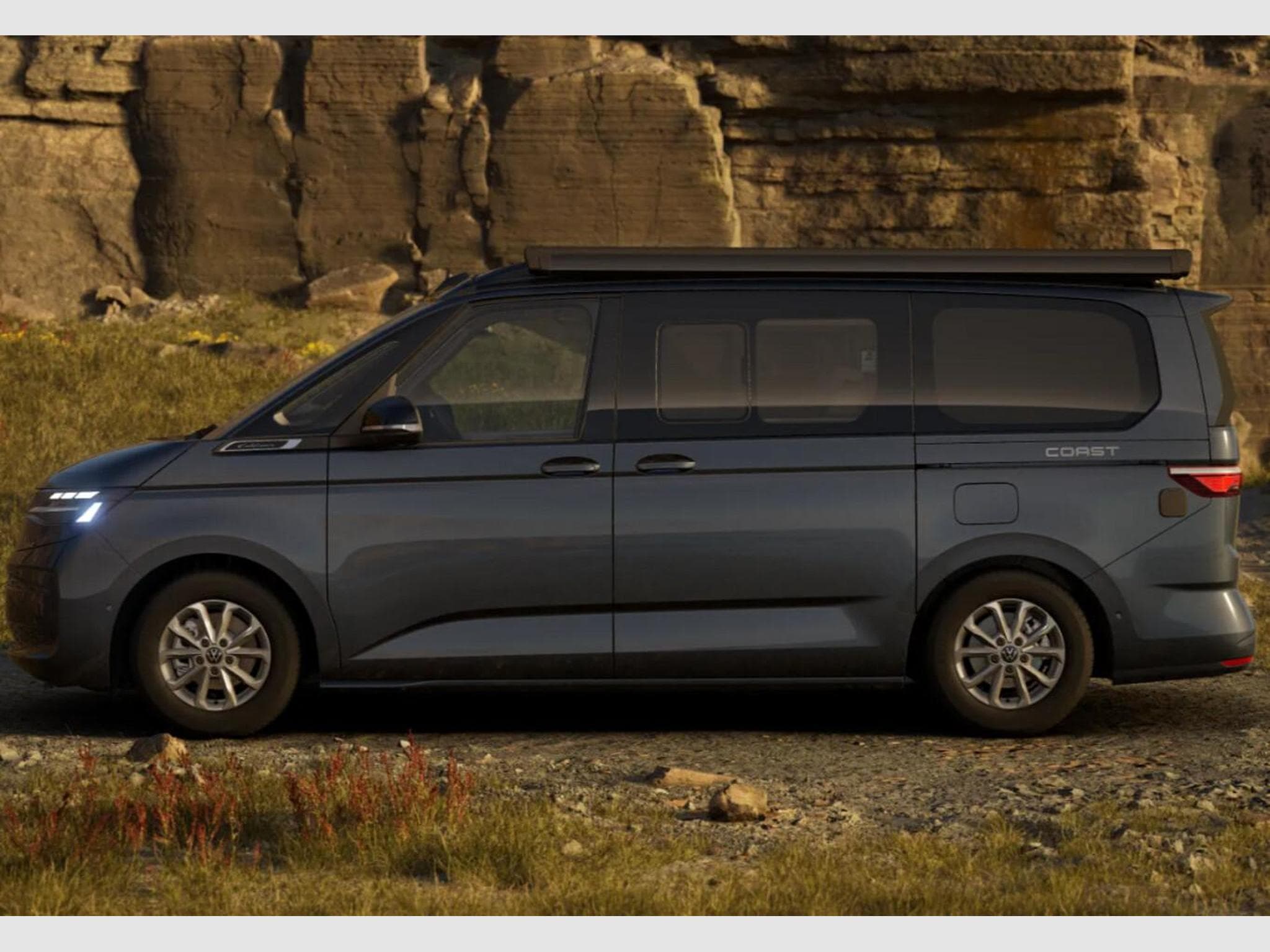 VW California Coast (2025) - Photo 2