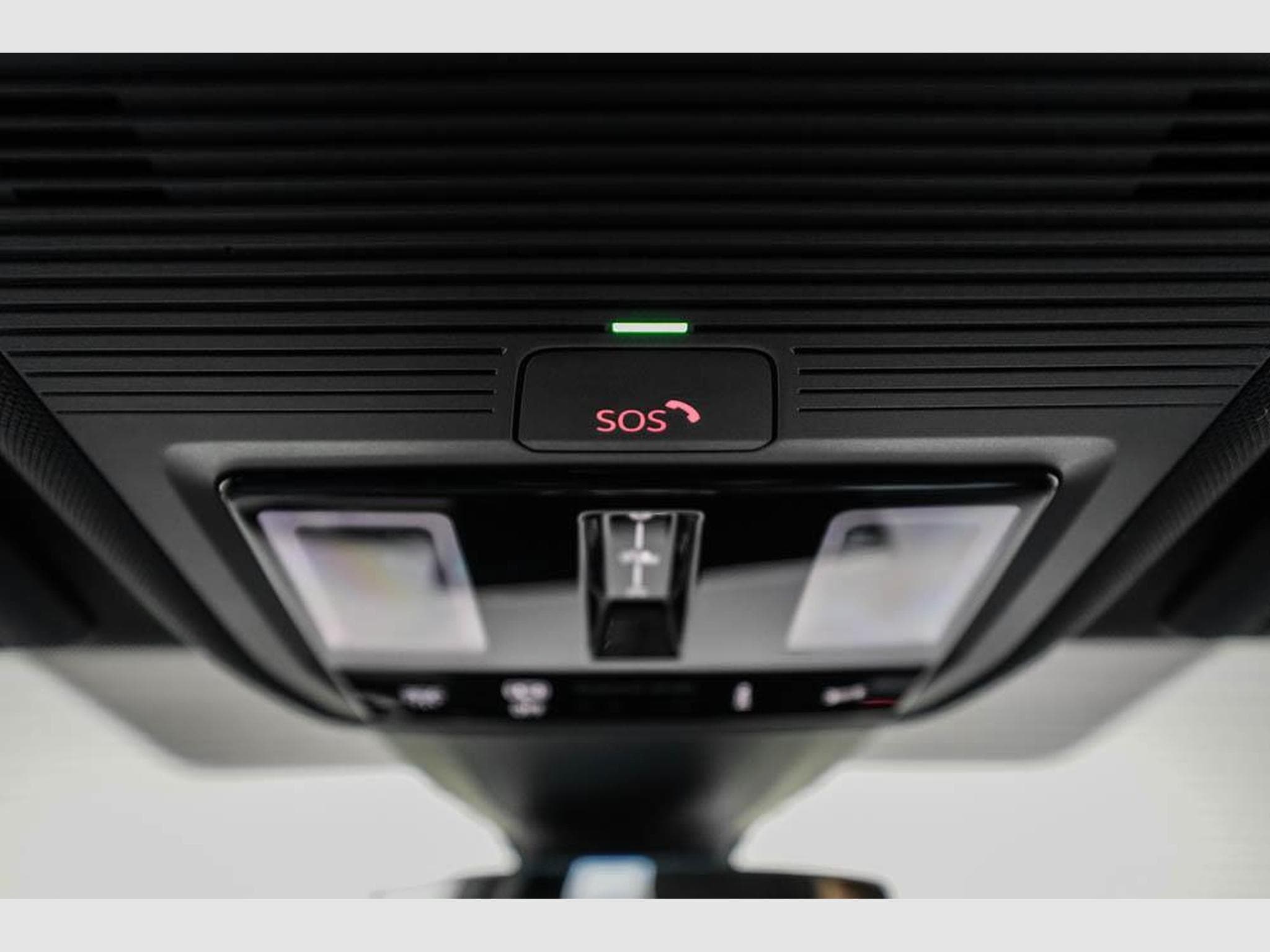 VW ID.7 Kombi Tourer GTX (2025) - Photo 16