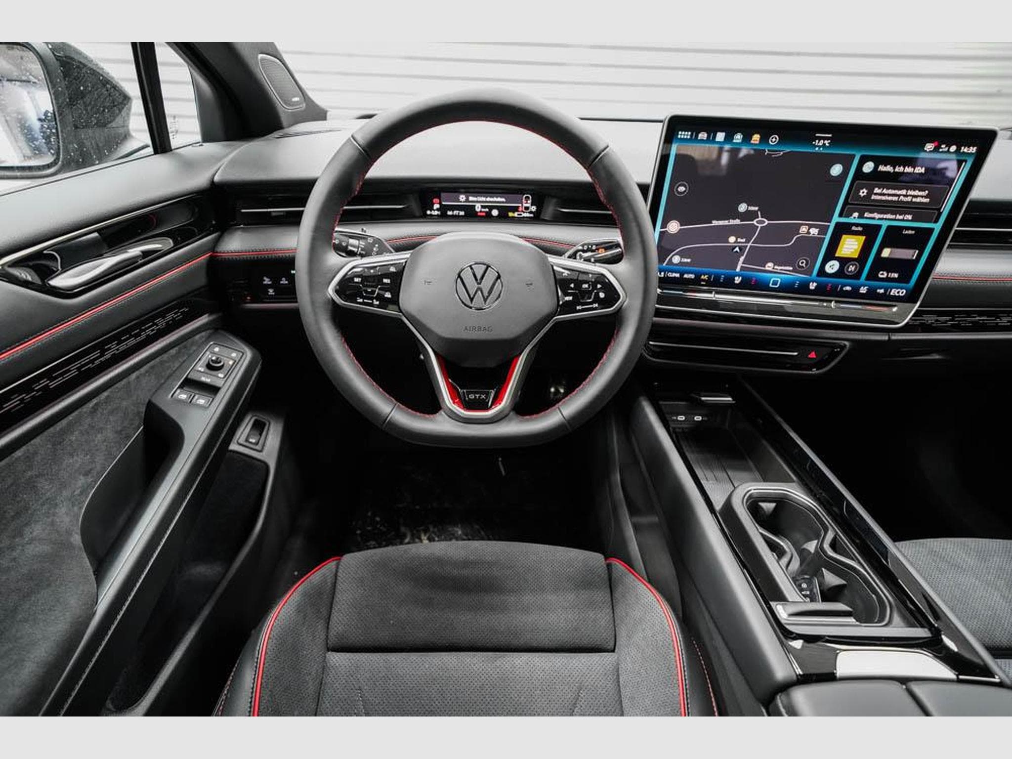 VW ID.7 Kombi Tourer GTX (2025) - Photo 7