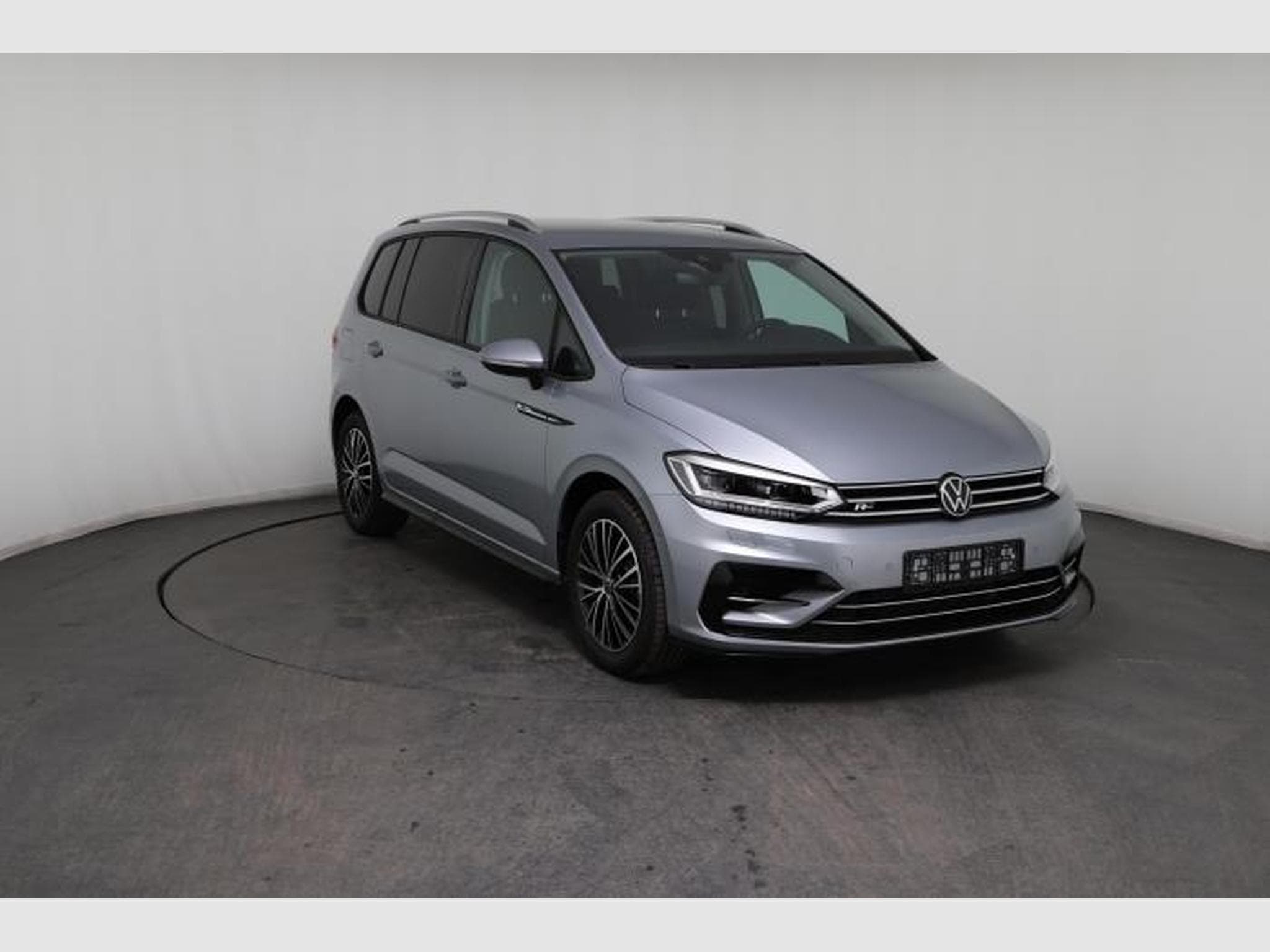 VW Touran New Edition R-Line (2026) - Photo 10