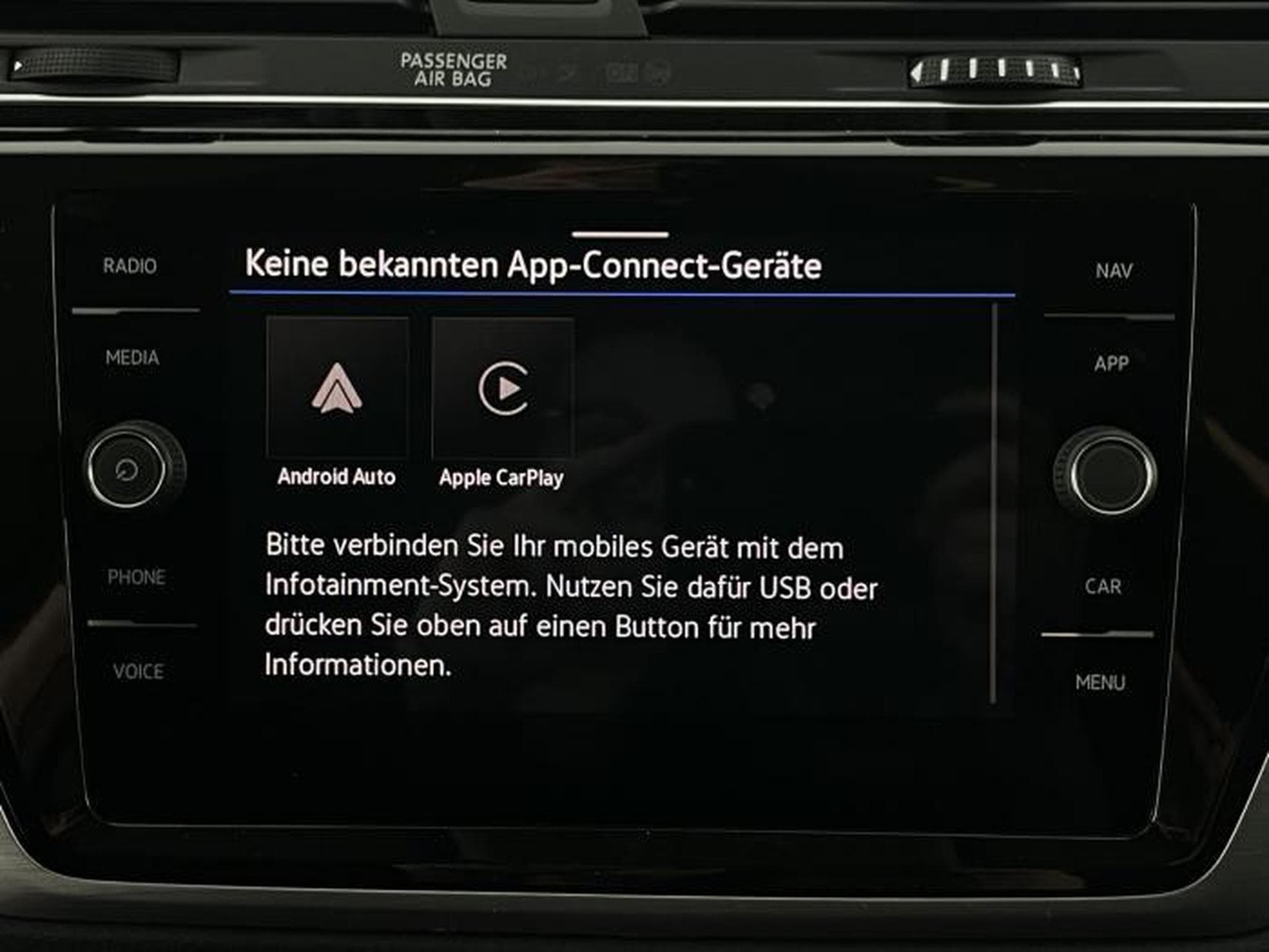 VW Touran New Edition R-Line (2026) - Photo 21