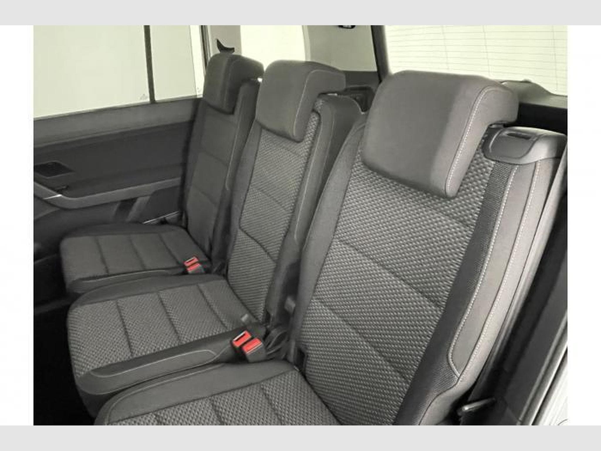 VW Touran New Edition R-Line (2026) - Photo 13