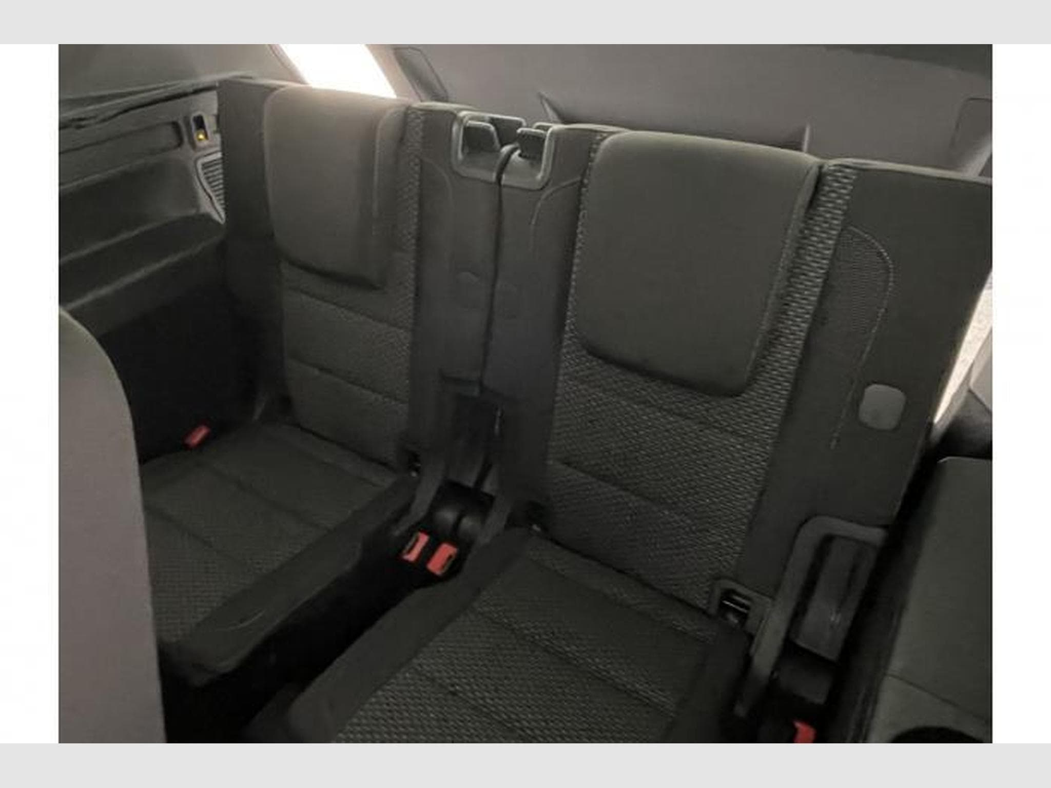 VW Touran New Edition R-Line (2026) - Photo 14