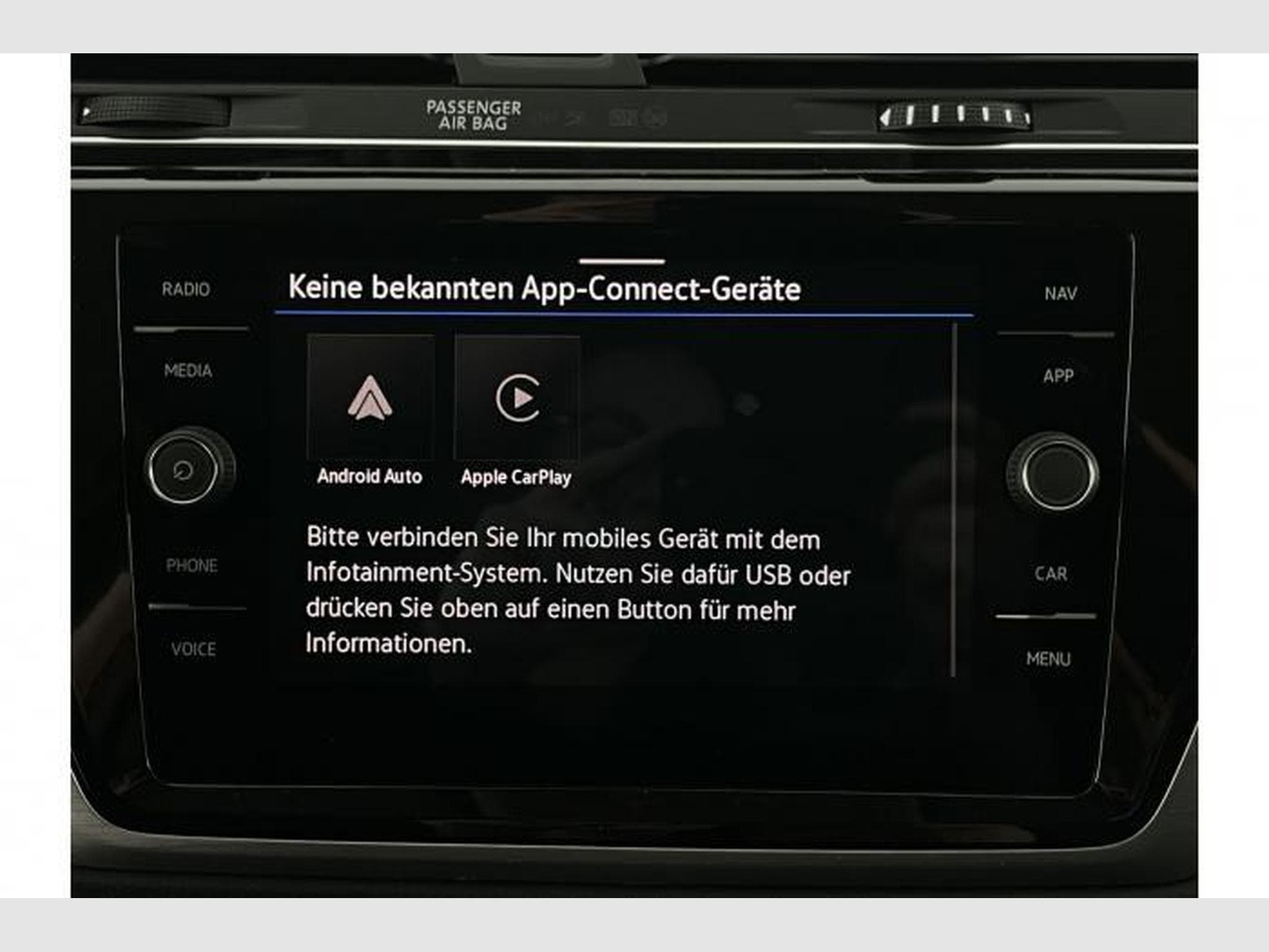 VW Touran New Edition R-Line (2026) - Photo 21