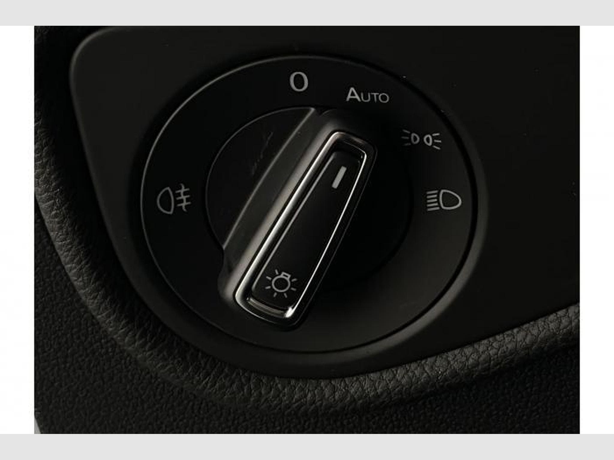 VW Touran New Edition R-Line (2026) - Photo 24