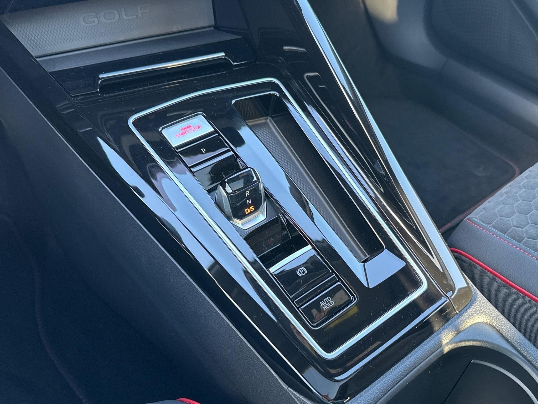 VW Golf GTI Clubsport (2026) - Photo 22