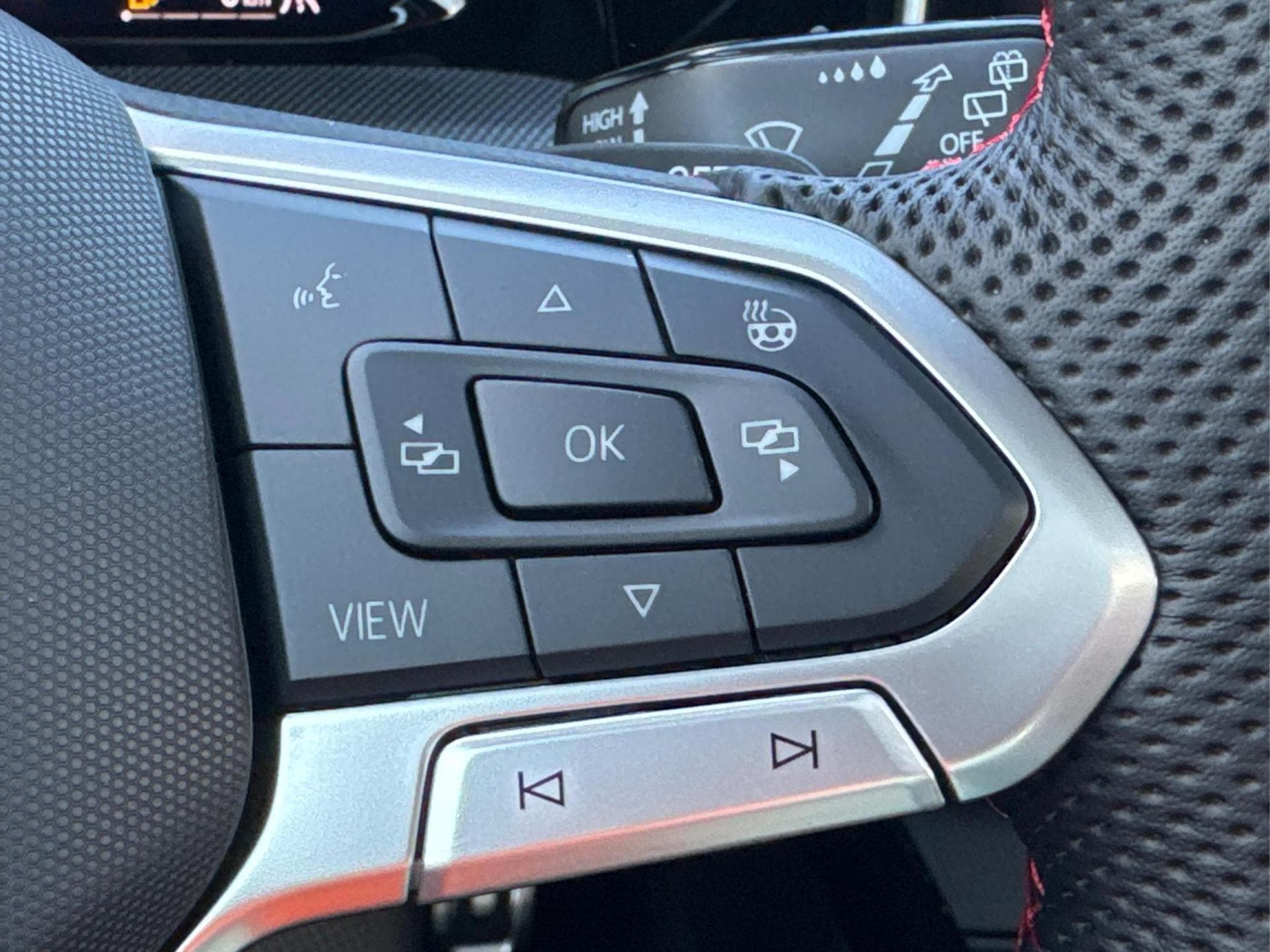 VW Golf GTI Clubsport (2026) - Photo 23