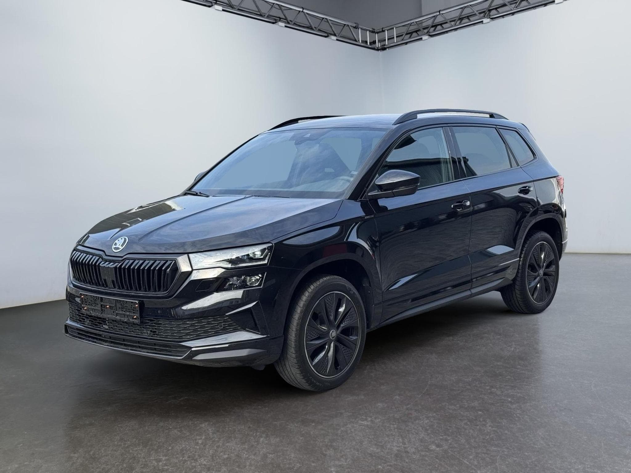 Skoda Karoq 1,5 TSI DSG (2026) - Photo 1