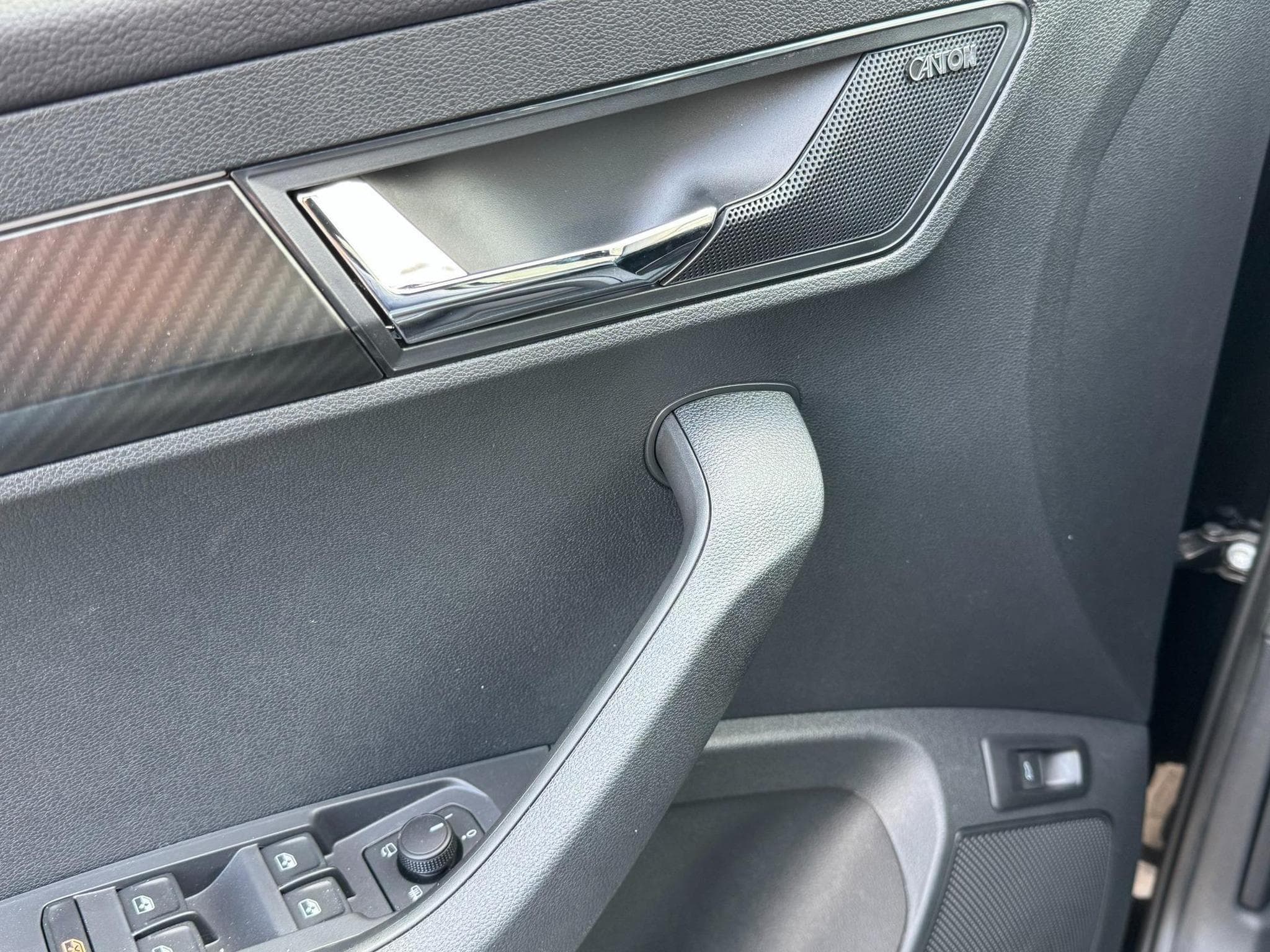 Skoda Karoq 1,5 TSI DSG (2026) - Photo 25