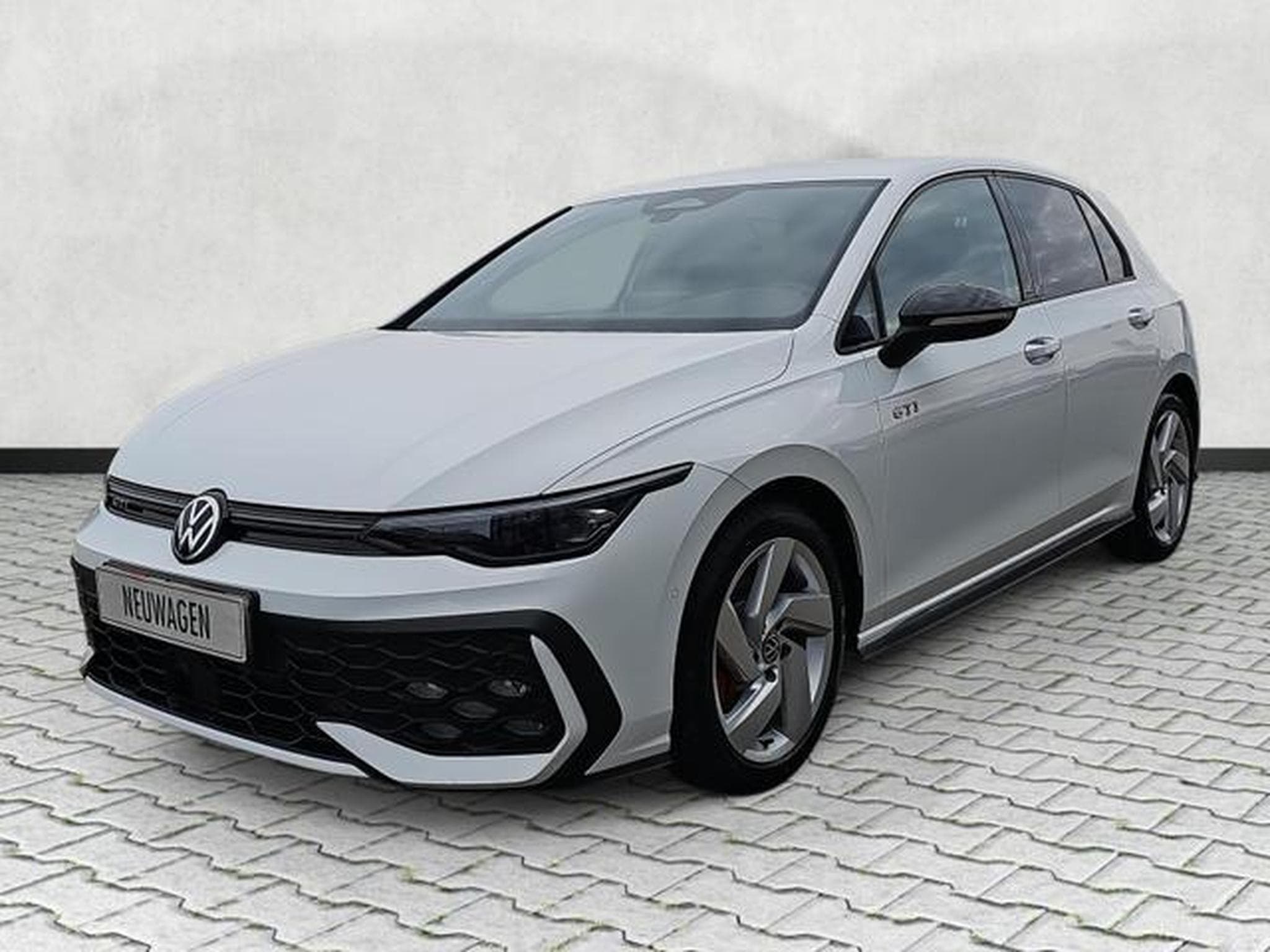 VW Golf 2.0 TSI 195 kW GTI (2026) - Photo 3