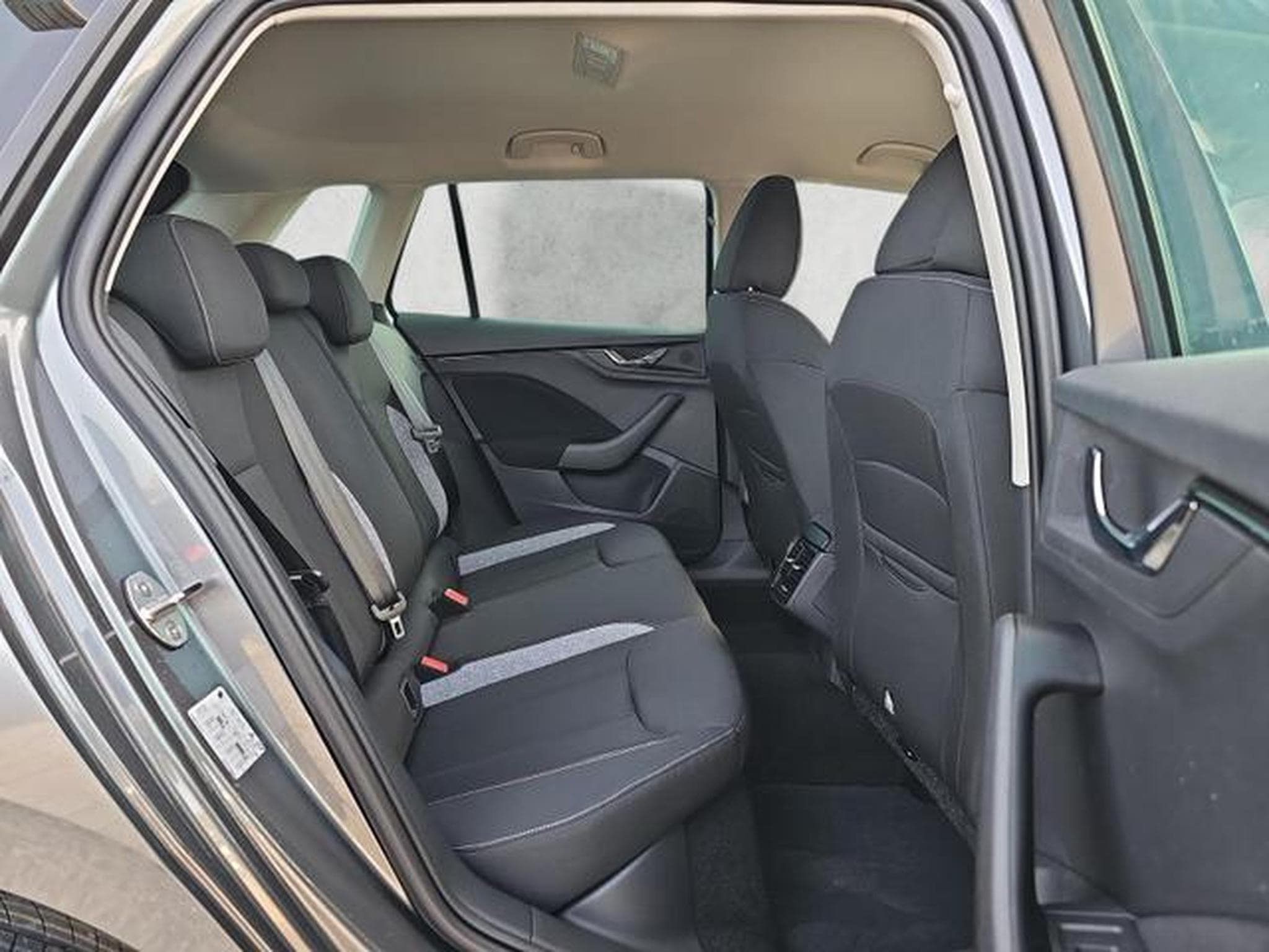 Skoda Kamiq Selection (2025) - Photo 13