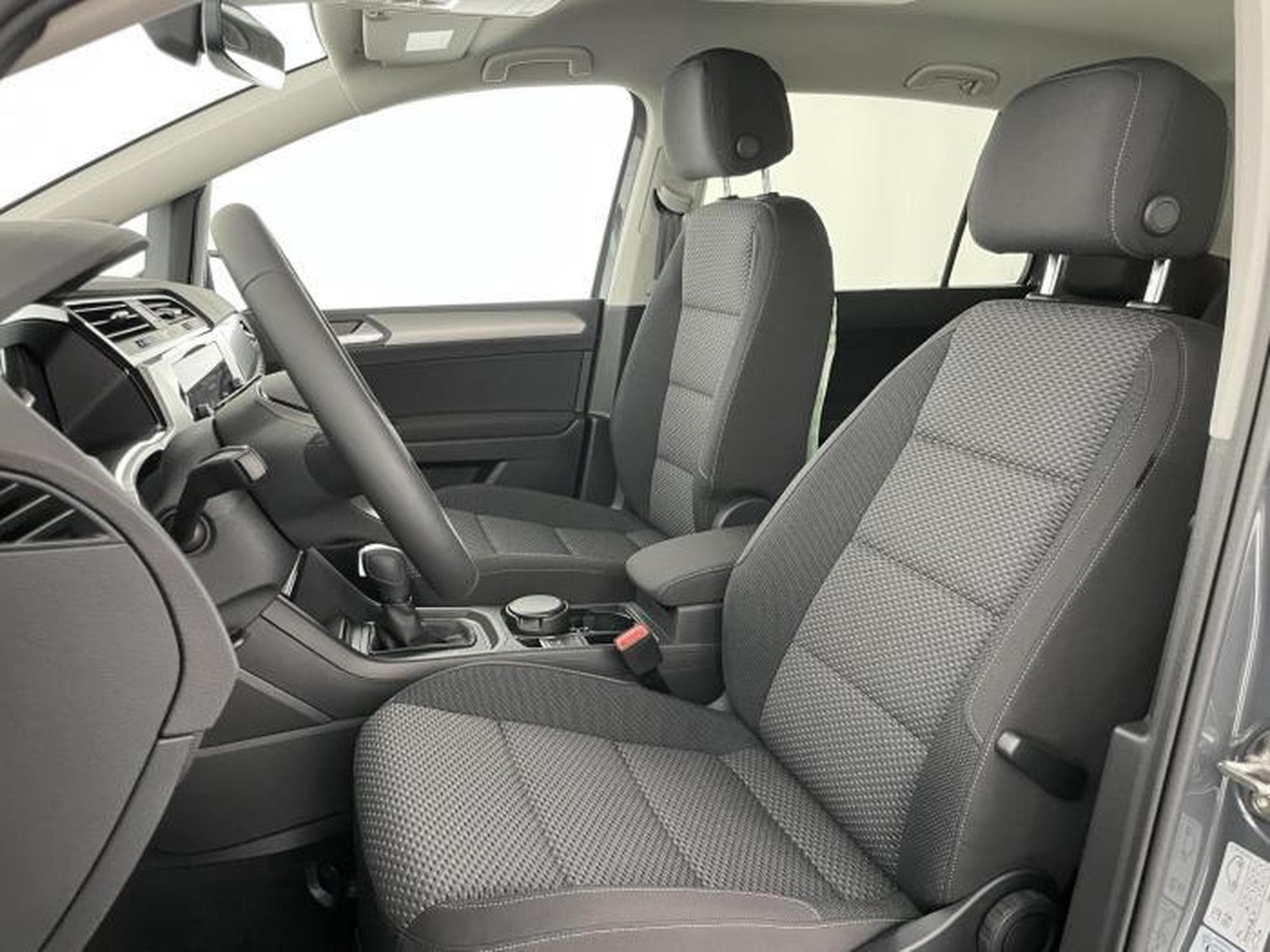 VW Touran New Edition R-Line (2026) - Photo 12