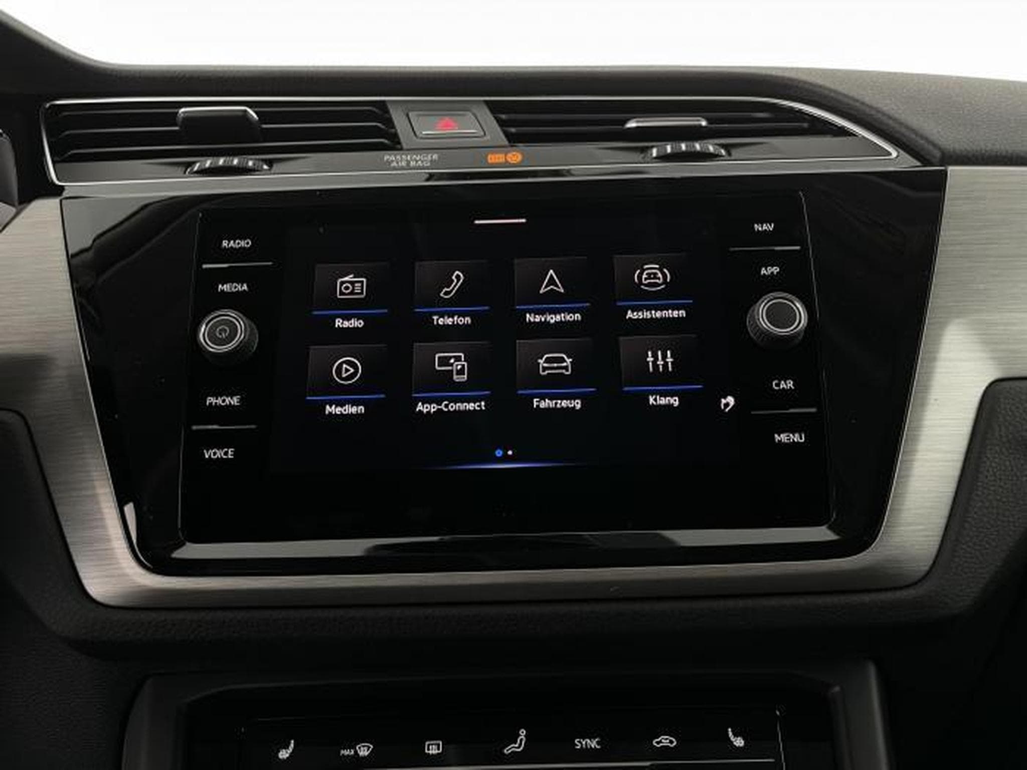 VW Touran New Edition R-Line (2026) - Photo 17