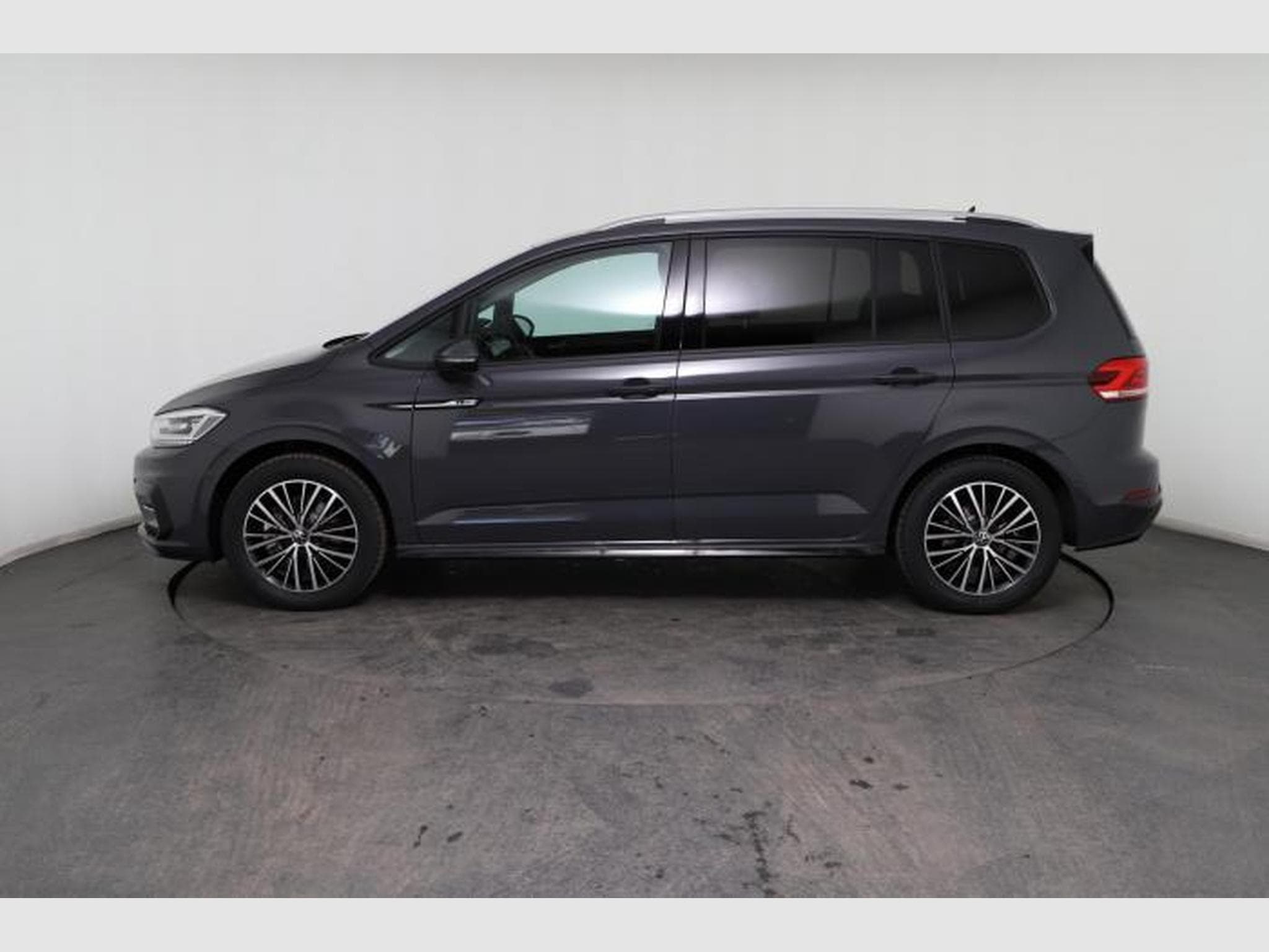 VW Touran New Edition R-Line (2026) - Photo 4
