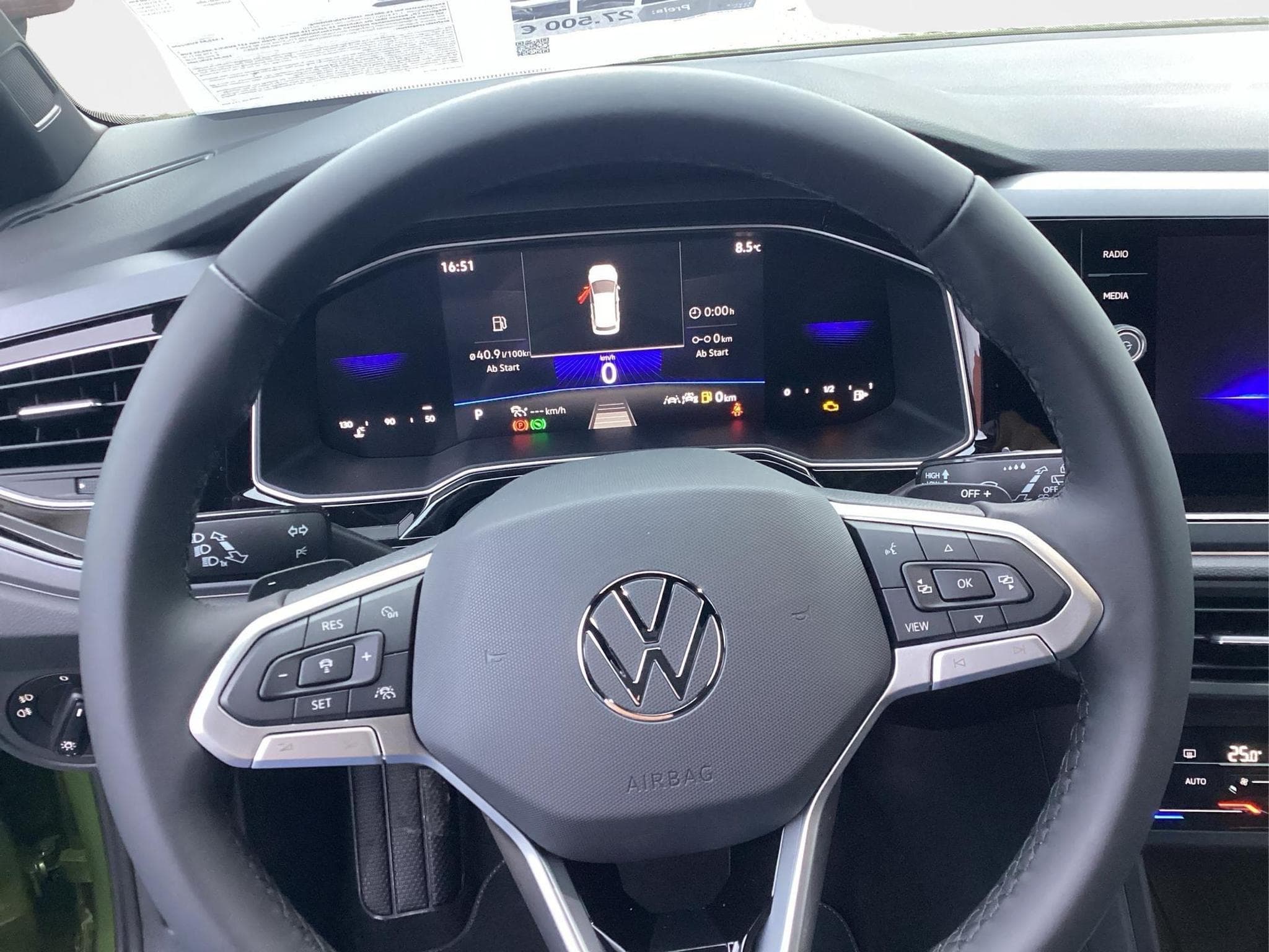 VW Taigo R-Line Limited (2026) - Photo 11