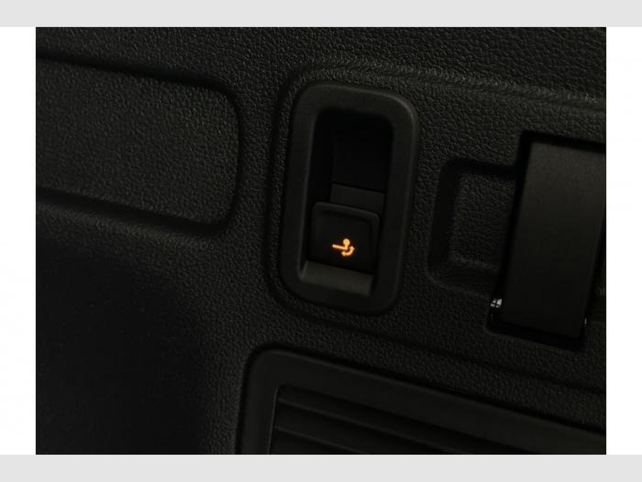 VW Touran New Edition R-Line (2026) - Photo 25