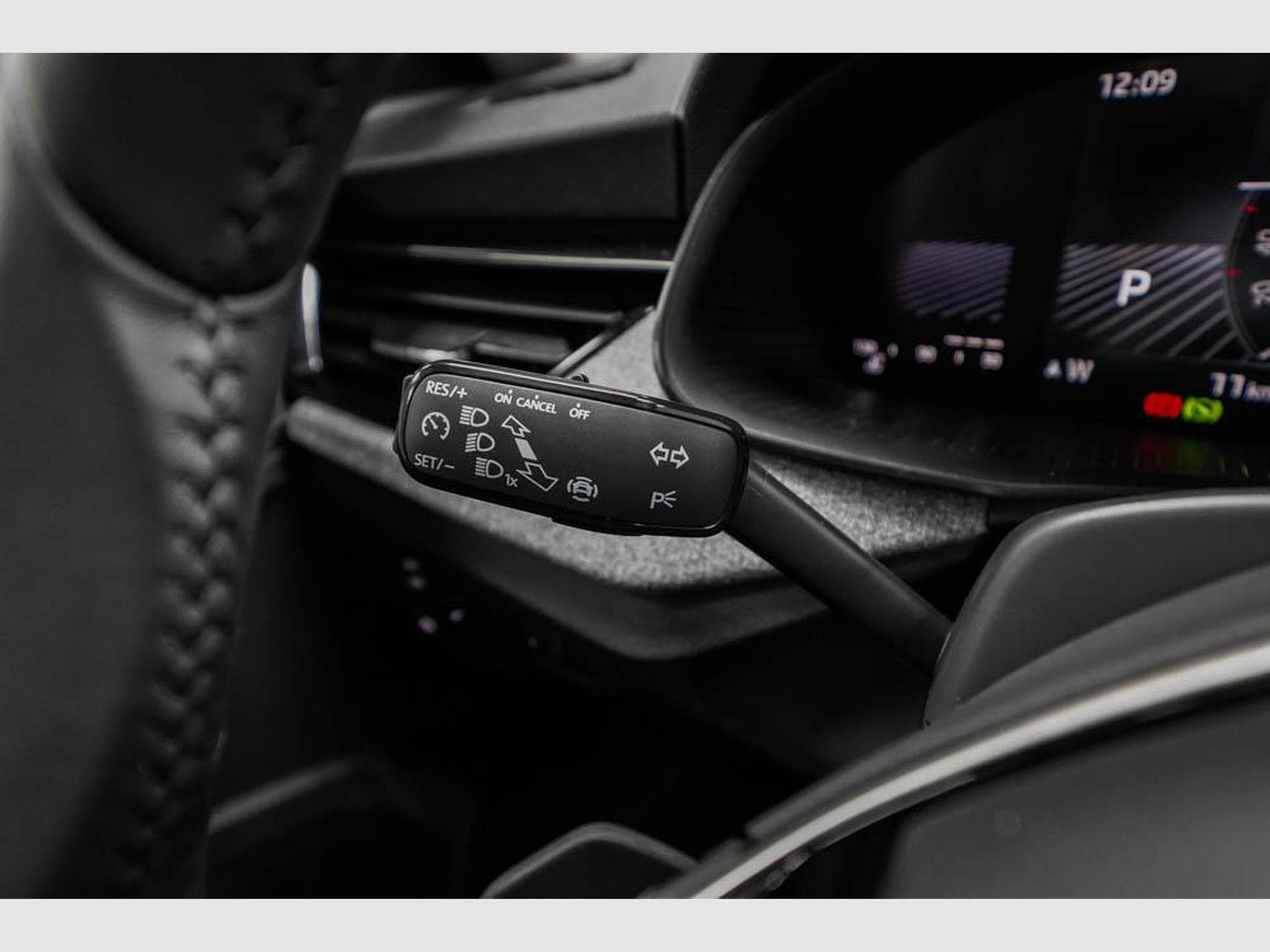 Skoda Kamiq 1,0 TSI DSG (2026) - Foto 10