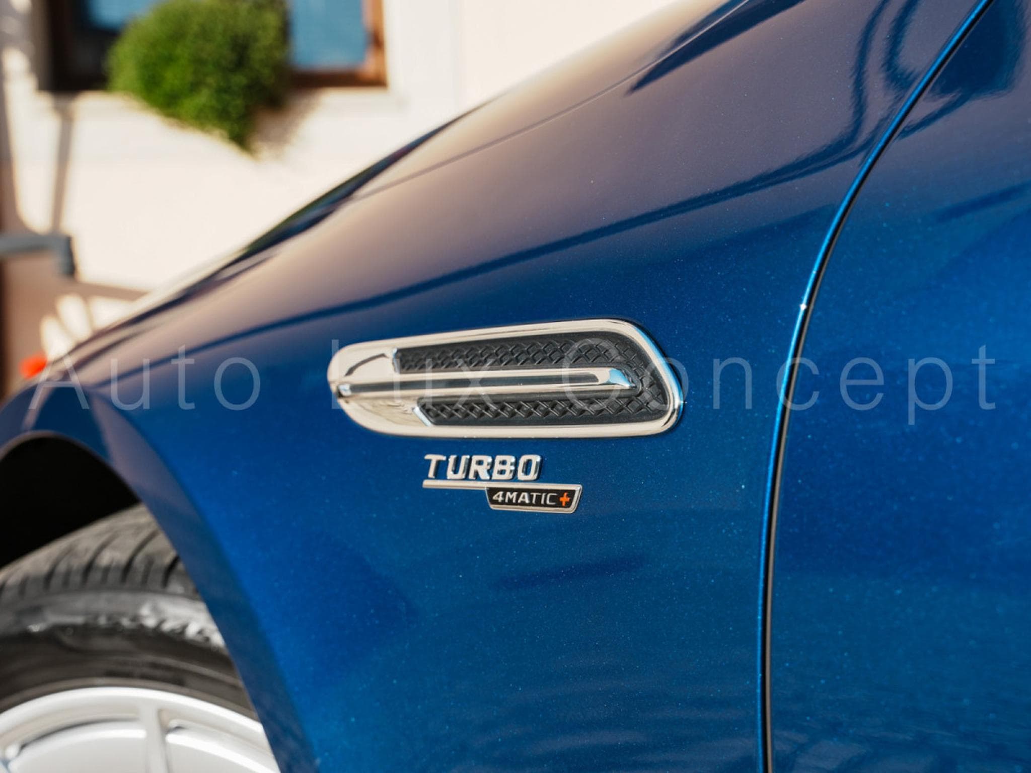 Mercedes AMG GT 4-Door 43 4MATIC+ (2019) - Photo 17