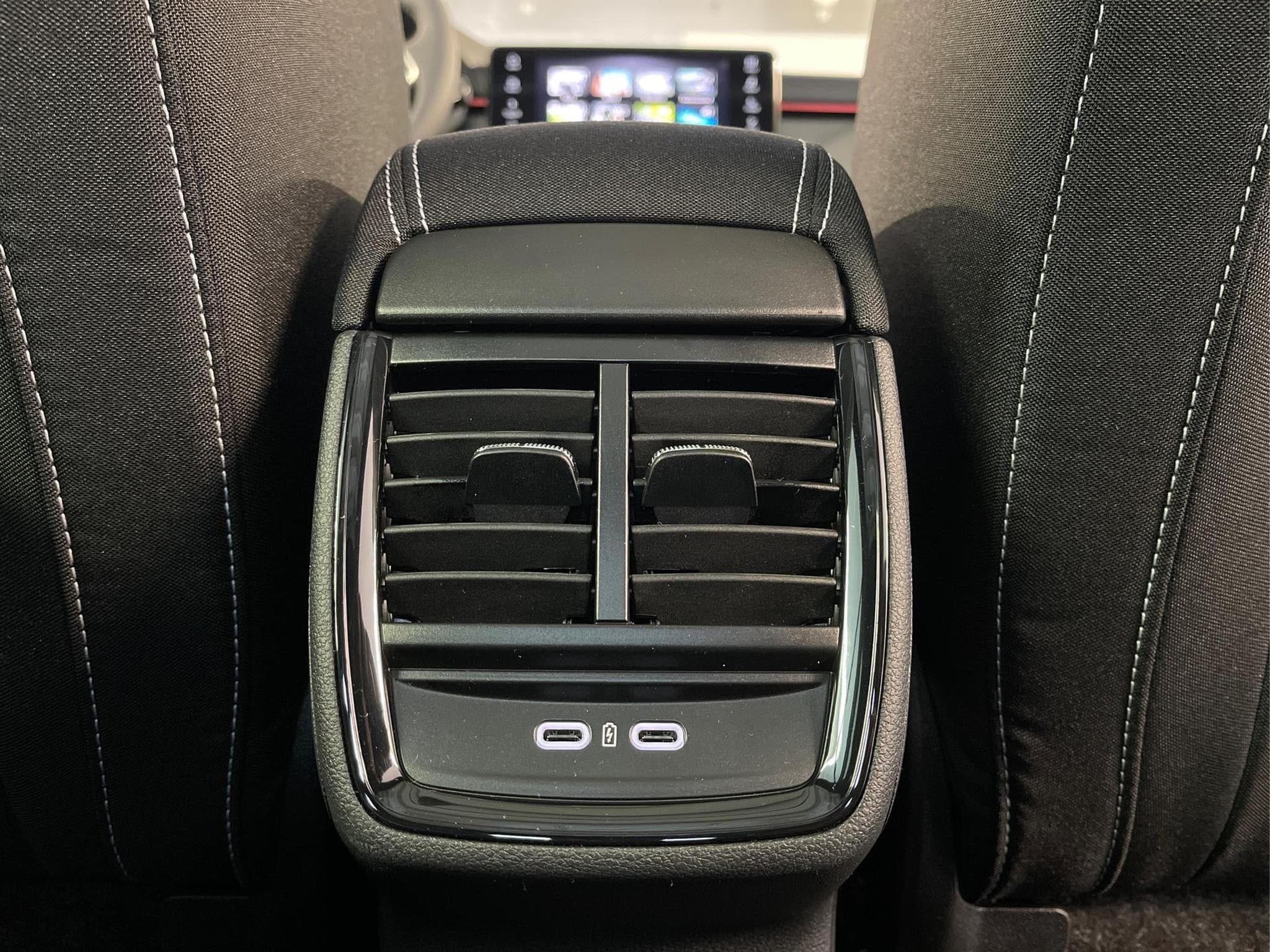 Skoda Kamiq Monte Carlo (2026) - Photo 16
