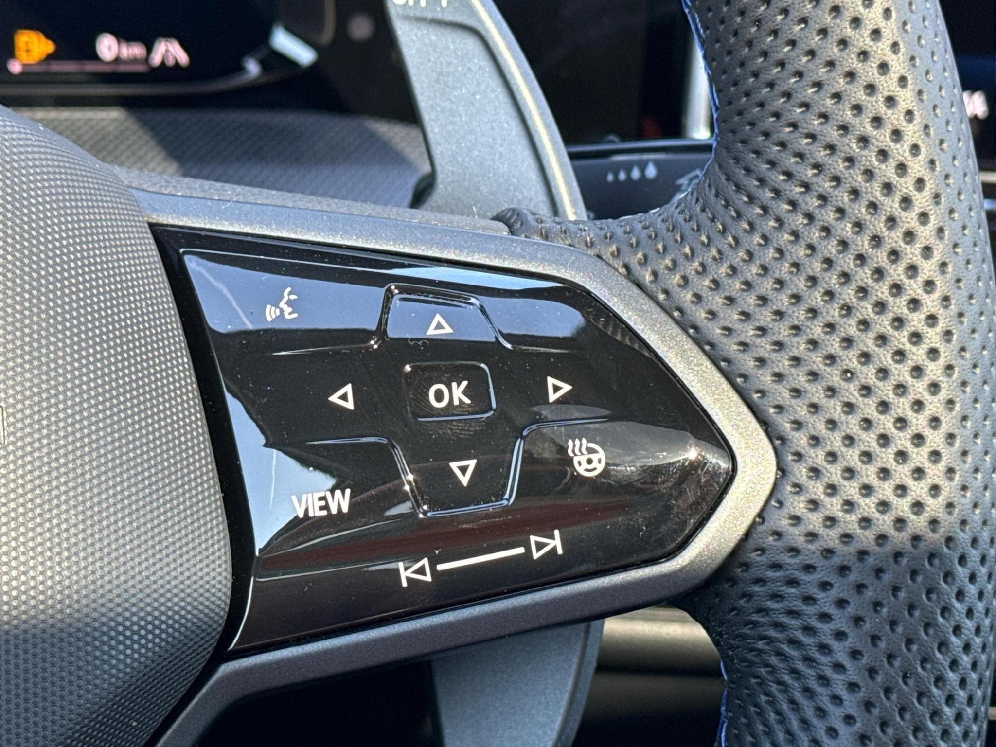 VW Golf R (2026) - Photo 22