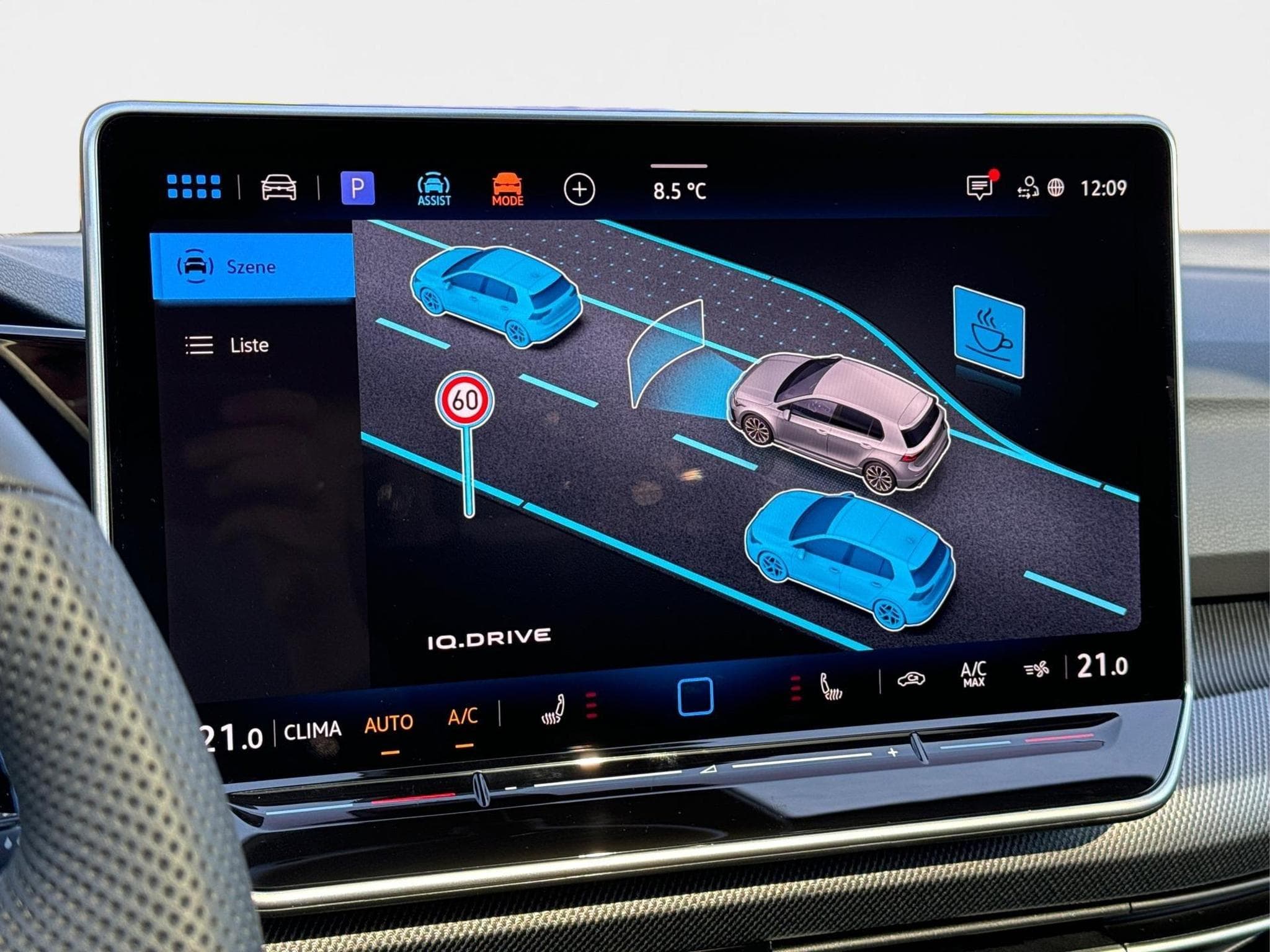 VW Golf R (2026) - Photo 25