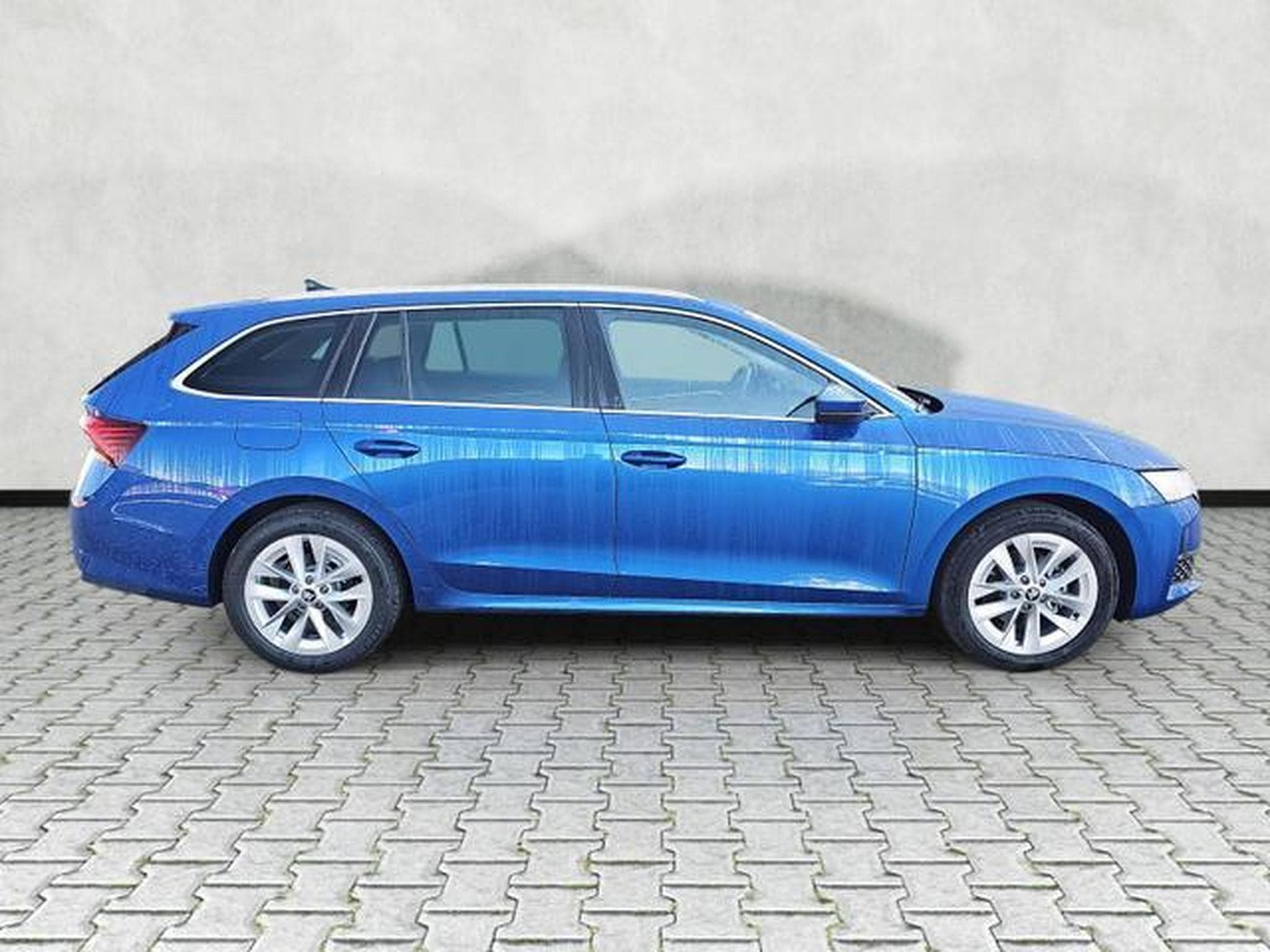 Skoda Octavia 2.0 TDI 110 kW Selection (2025) - Photo 8