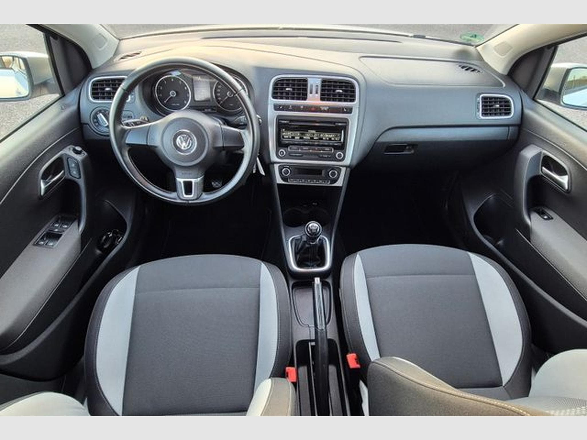 VW Polo Polo 1.2 Life, 5 Türer, SH, Tempomat, wenig KM. (2013) - Photo 9