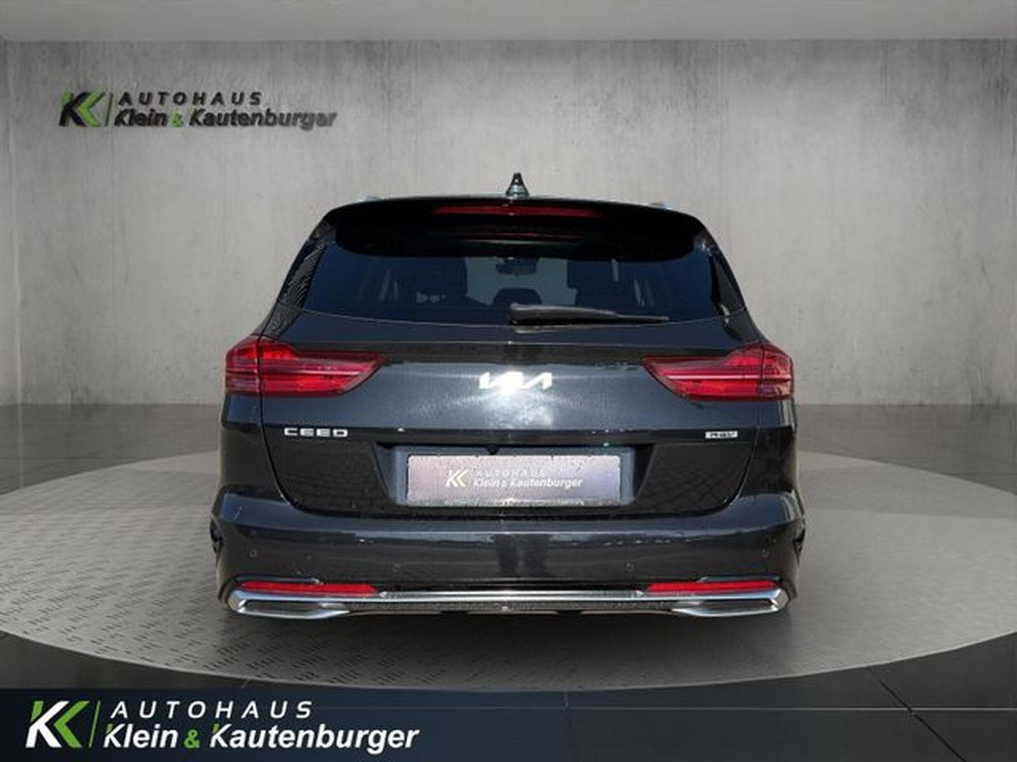 Kia Ceed Ceed 1.6 Plug-in Hybrid Spirit +NAVI+KAMERA+PANO (2024) - Foto 6