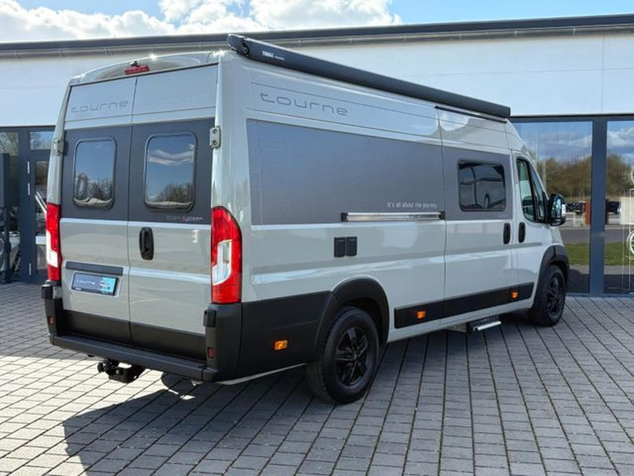 Tourne Mobile Grey Edt. 435,2.2 BlueHDI165,6.4m, Li 144 (2022) - Photo 14