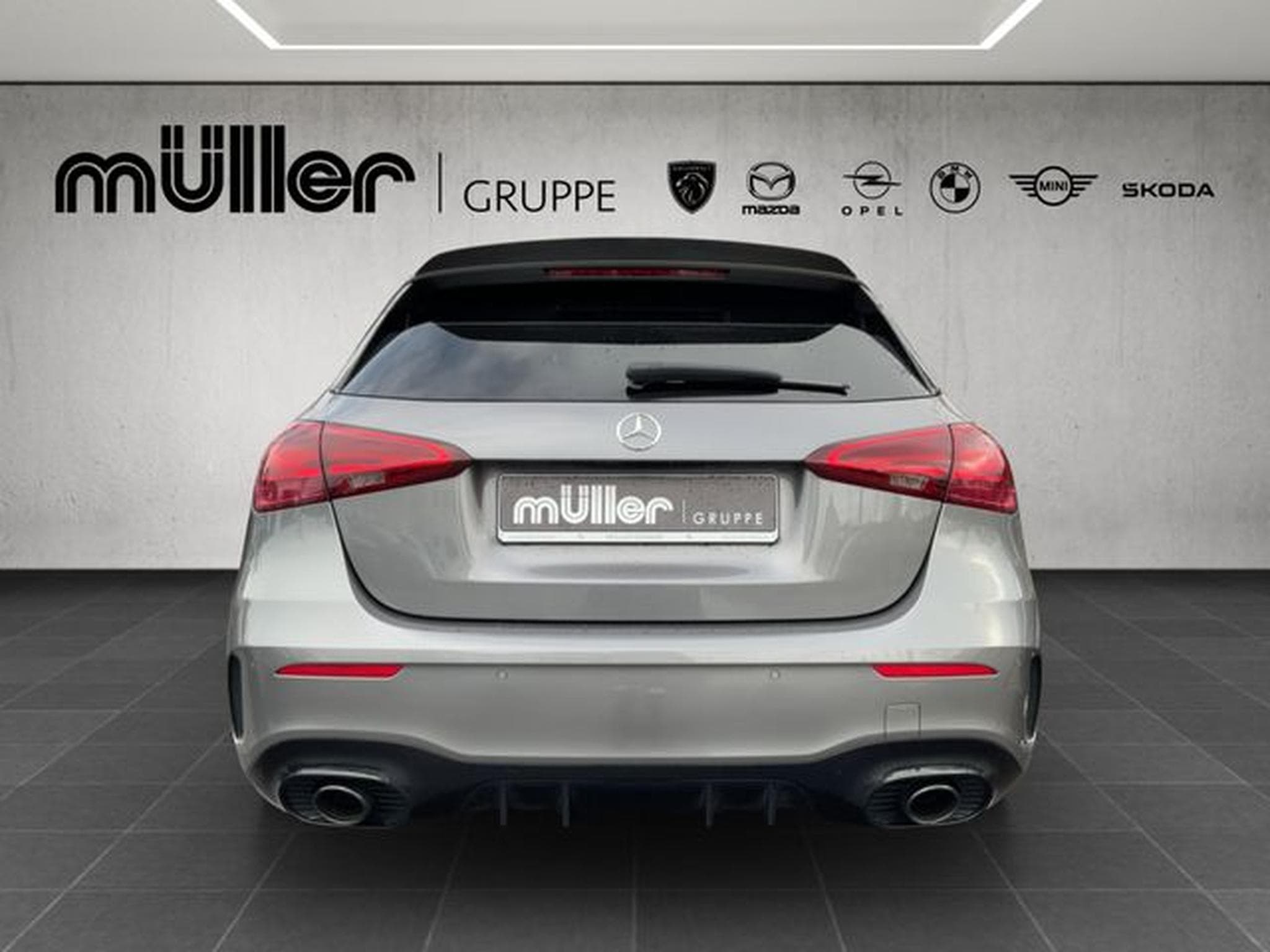 Mercedes A 35 AMG A 35 AMG 4Matic AMG Speedshift DCT 8G AMG Line A (2023) - Foto 5