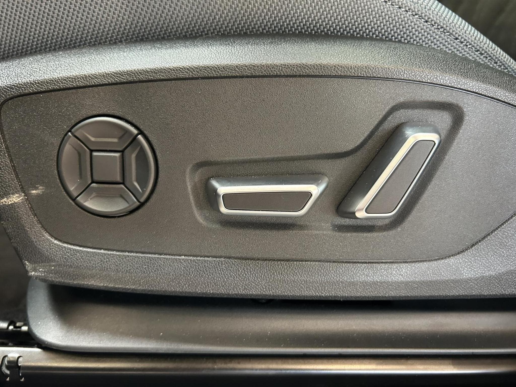 Audi Q3 TDI Sportback 110 kW (2026) - Photo 19