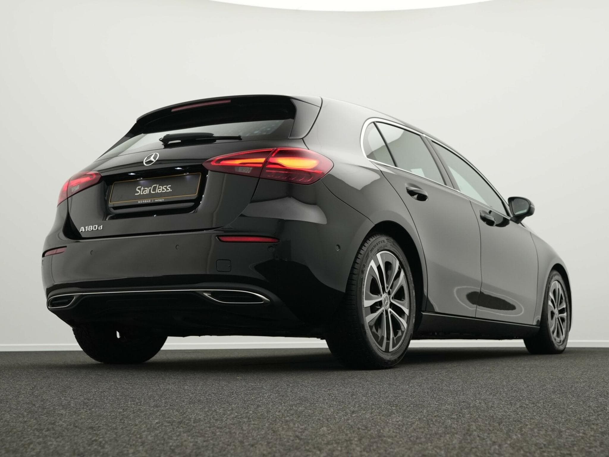 Mercedes A 180 d Progressive LED+Kamera+Apple (2024) - Photo 11