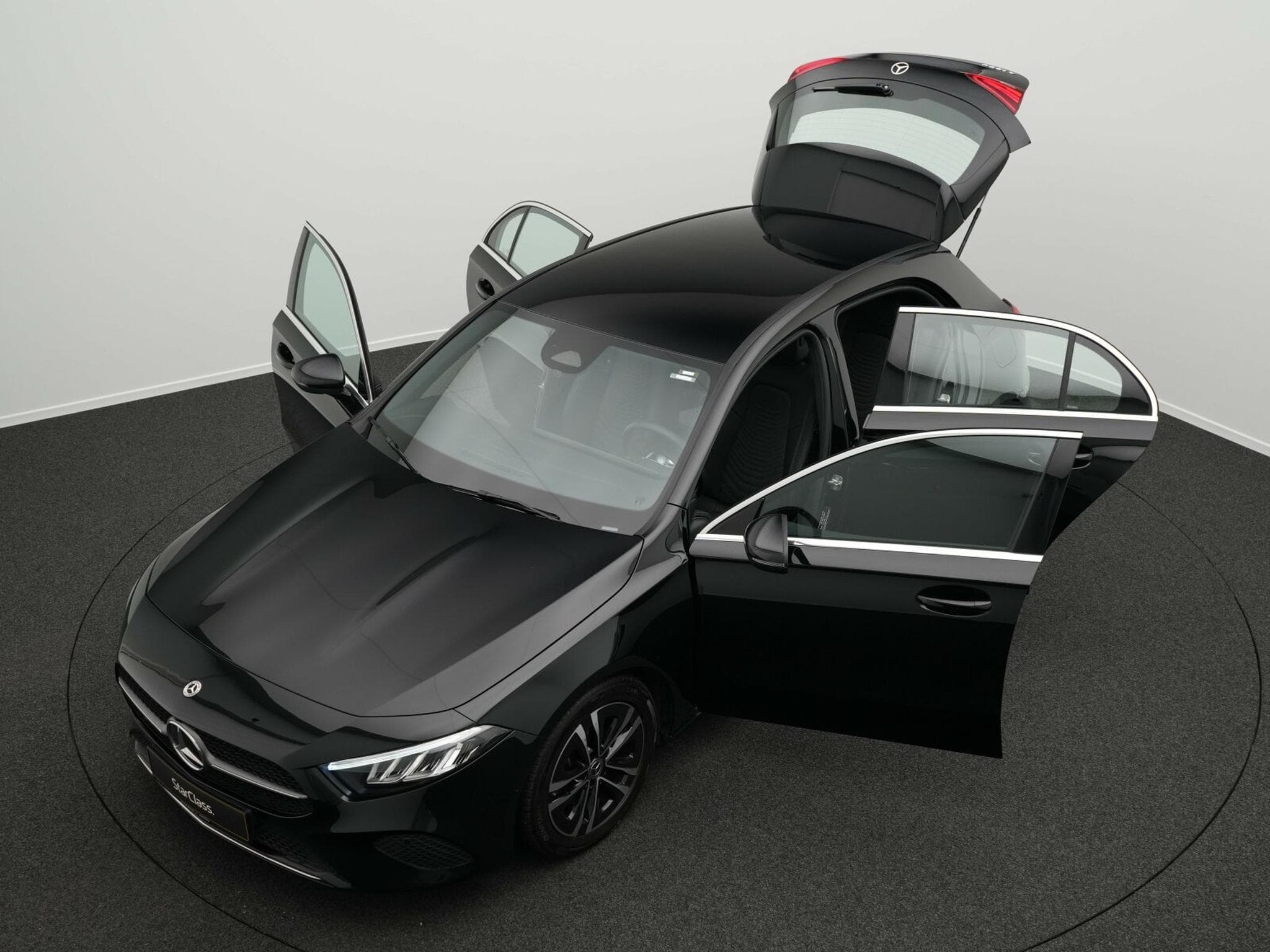 Mercedes A 180 d Progressive LED+Kamera+Apple (2024) - Photo 14